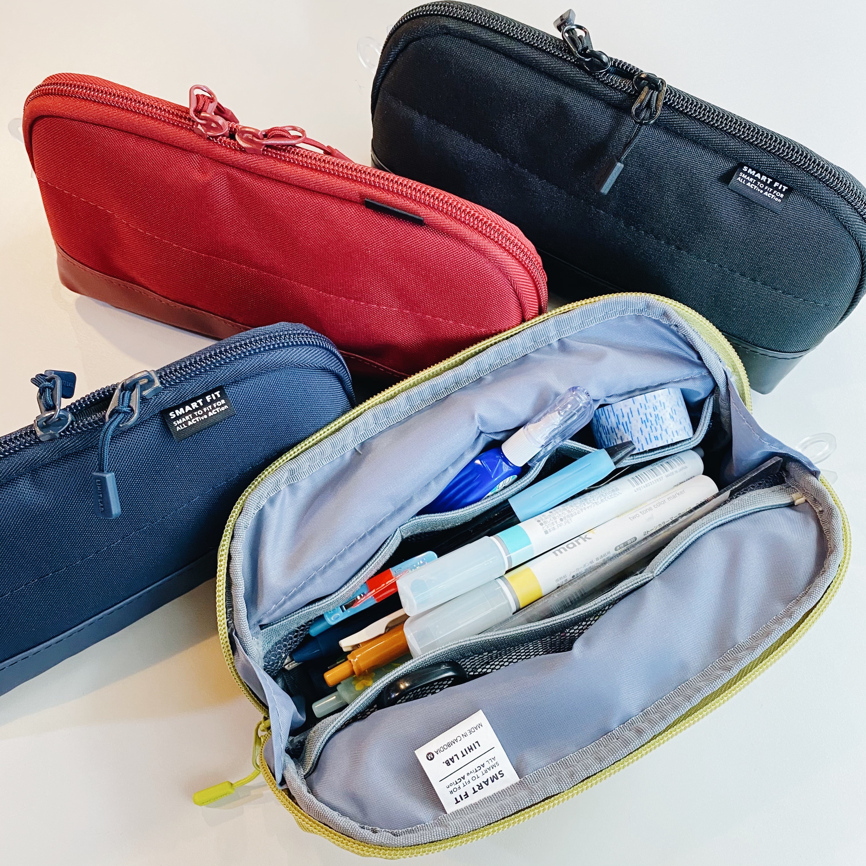 日本SMART FIT 大容量防潑水筆袋 收納袋