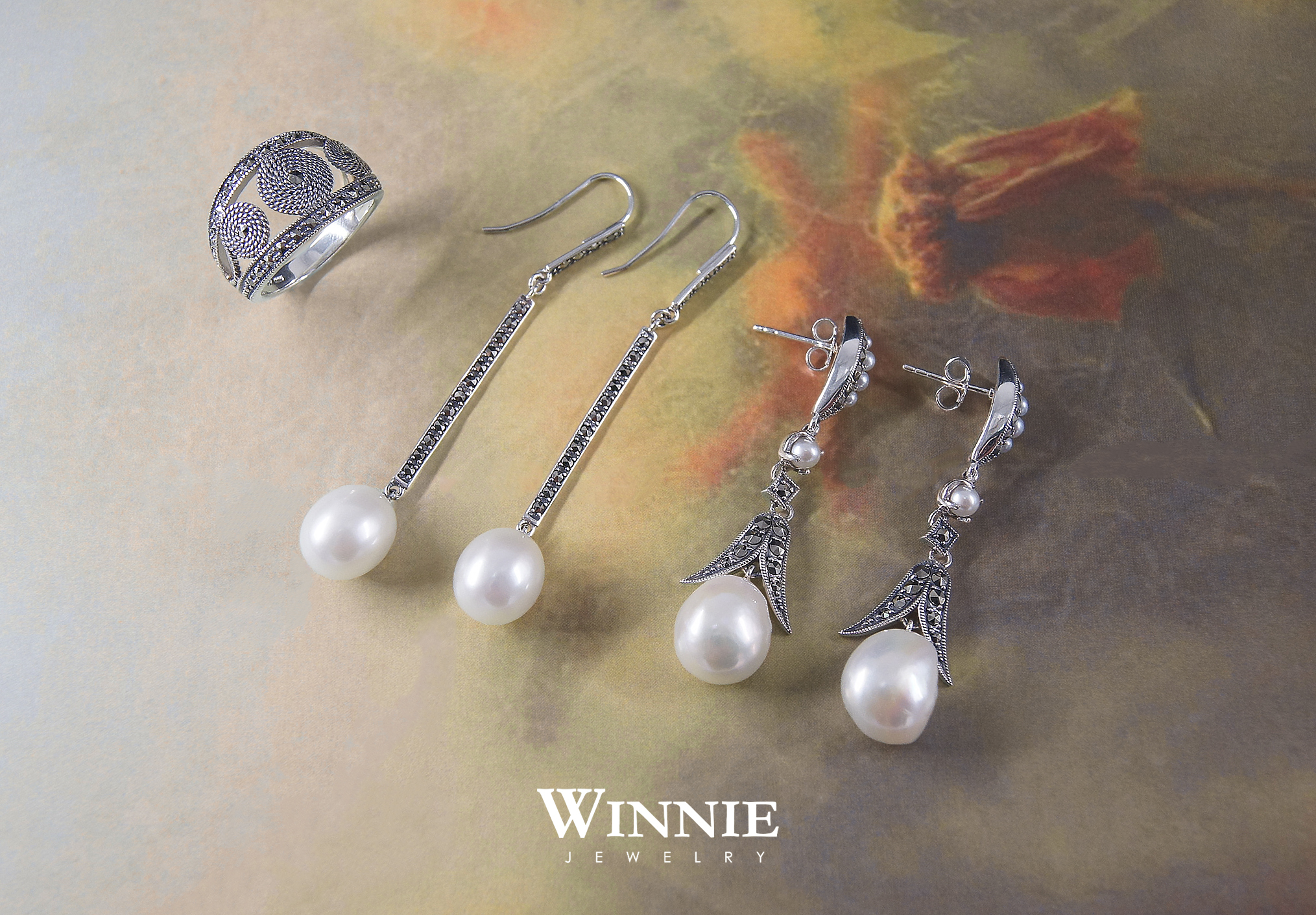 俐落垂吊珍珠耳環