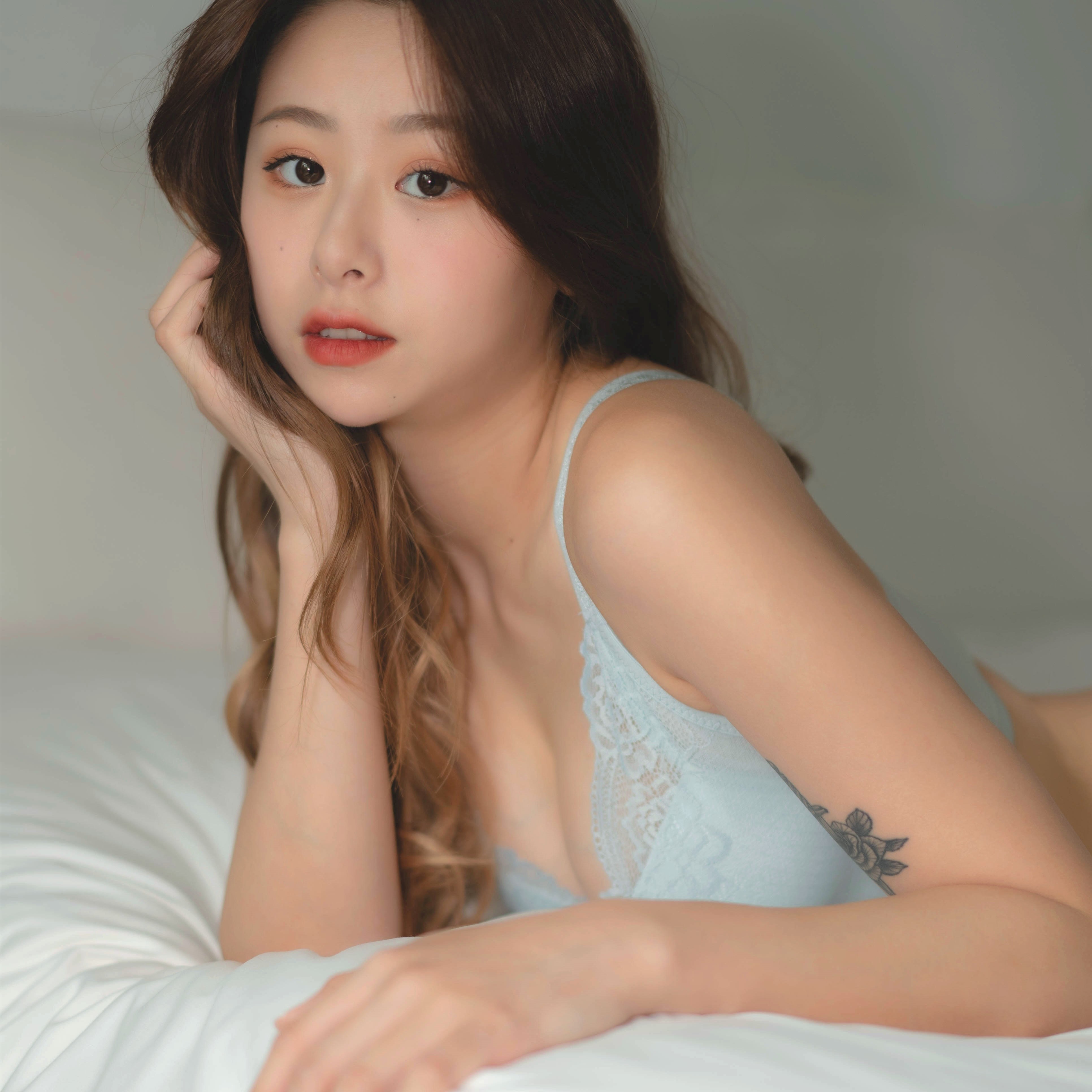 爆乳無雙。最強軟胸剋星-玉婷分享。輕薄無鋼圈 B.C.D罩