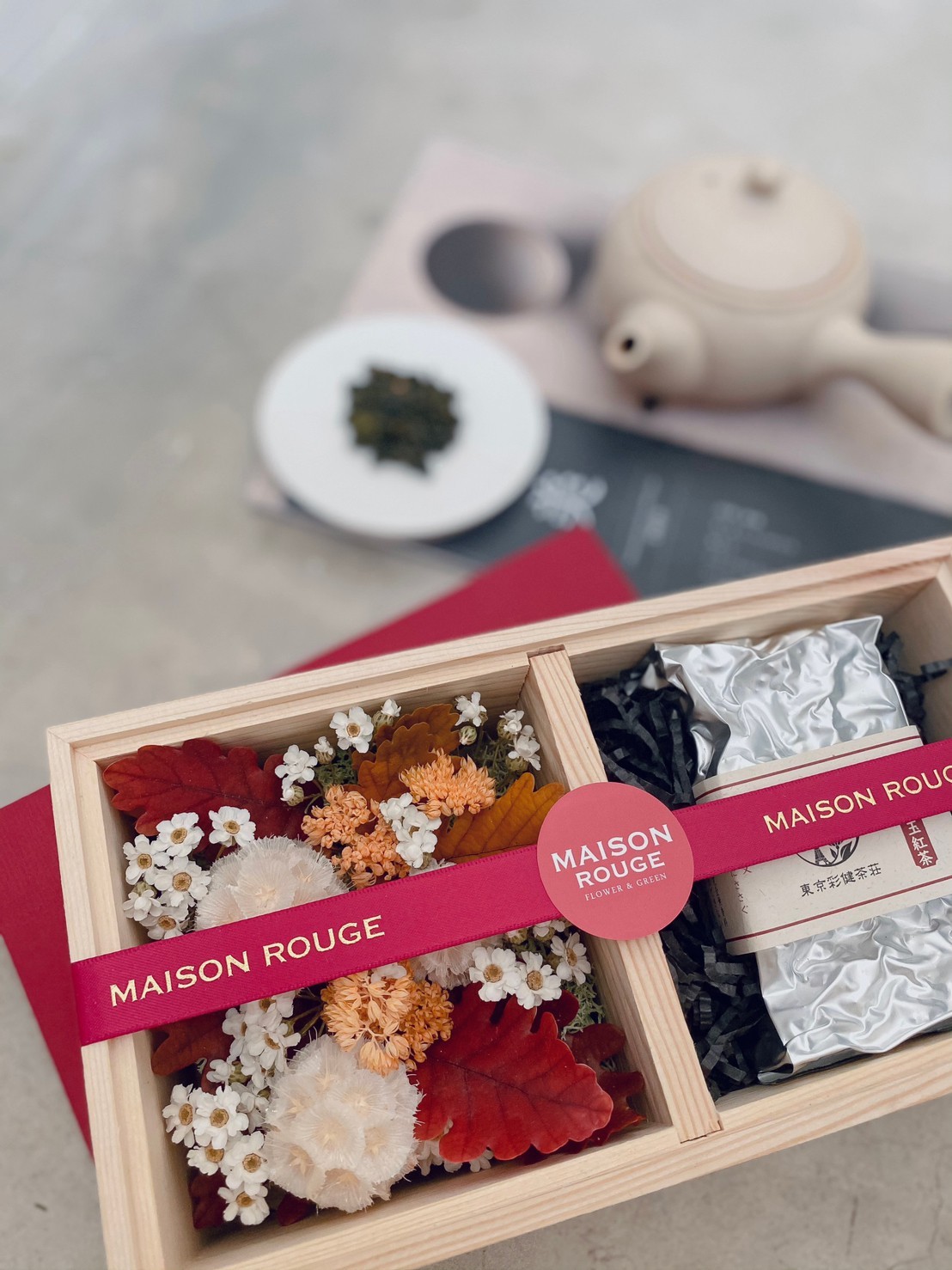 花 x 茶禮盒・花好月圓・乾燥花