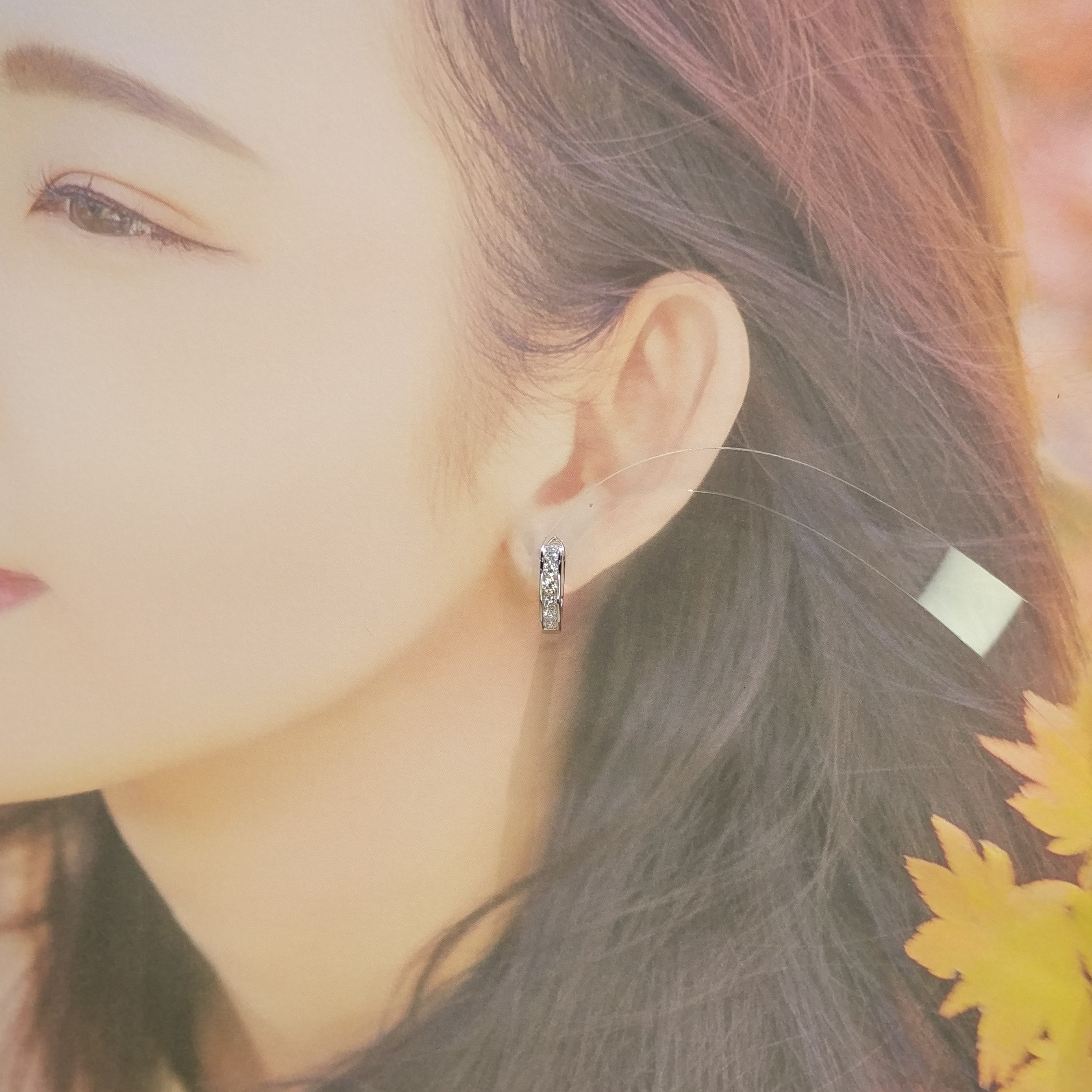 18K White Gold 0.94ct Diamond Hoop Earrings