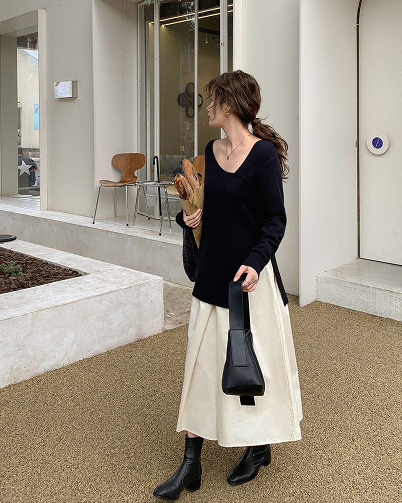 DEER.W 斜領側開衩長版針織上衣 黑色