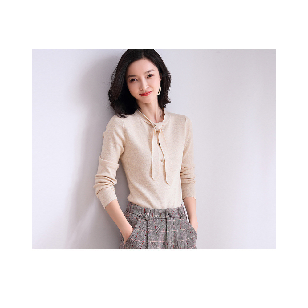 DEER.W 造型寶石釦綁帶針織上衣 杏色