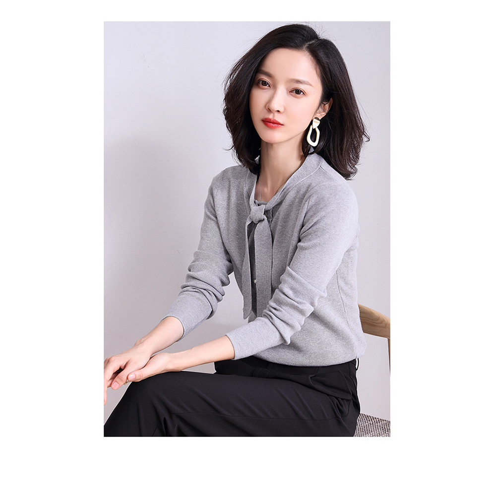 DEER.W 造型寶石釦綁帶針織上衣 灰色