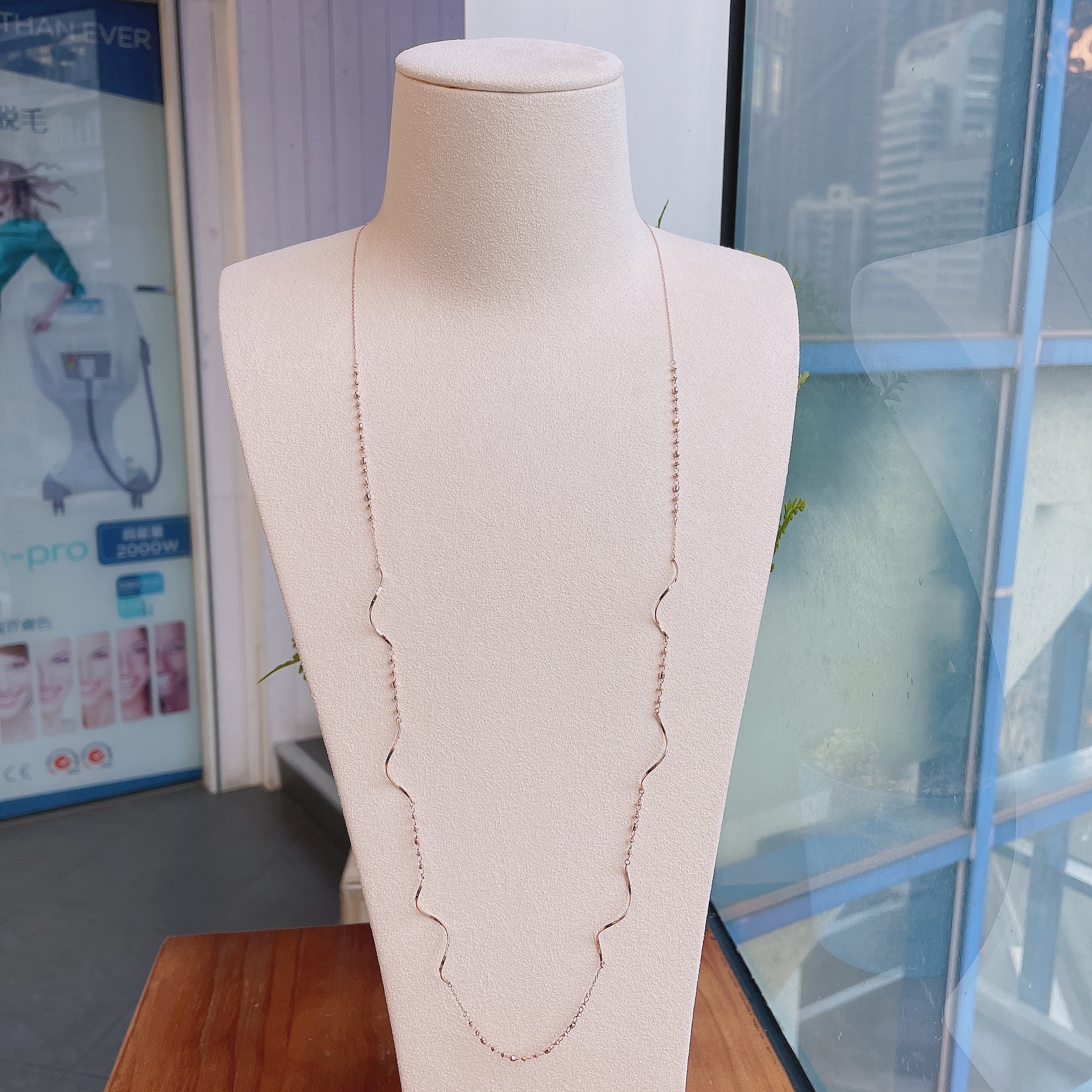 18K金鐳射珠波浪長項鏈