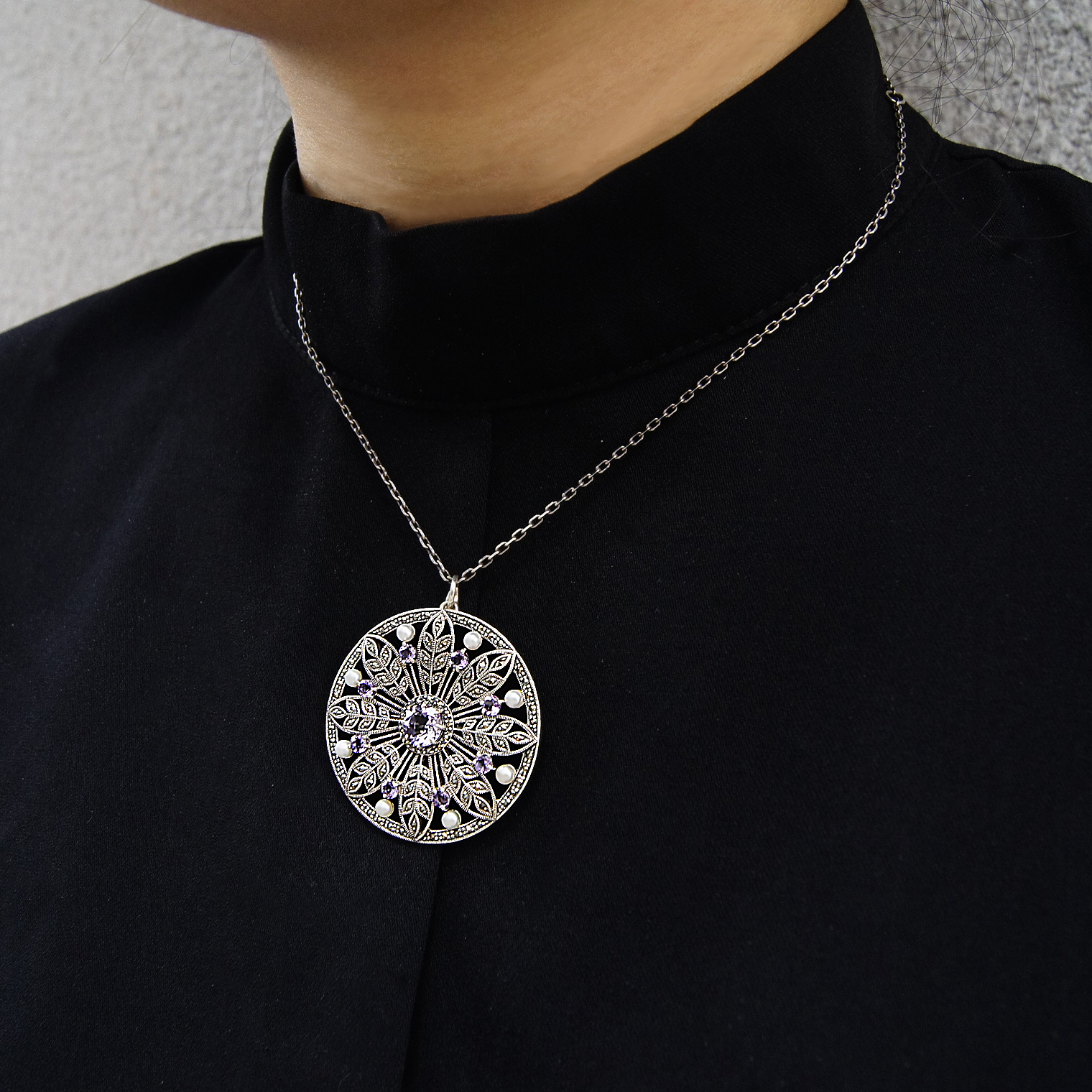 紫水晶花窗胸針OP1693