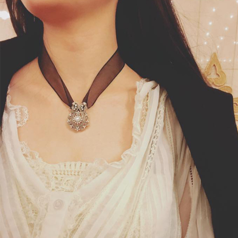 花園珍珠U型胸墜