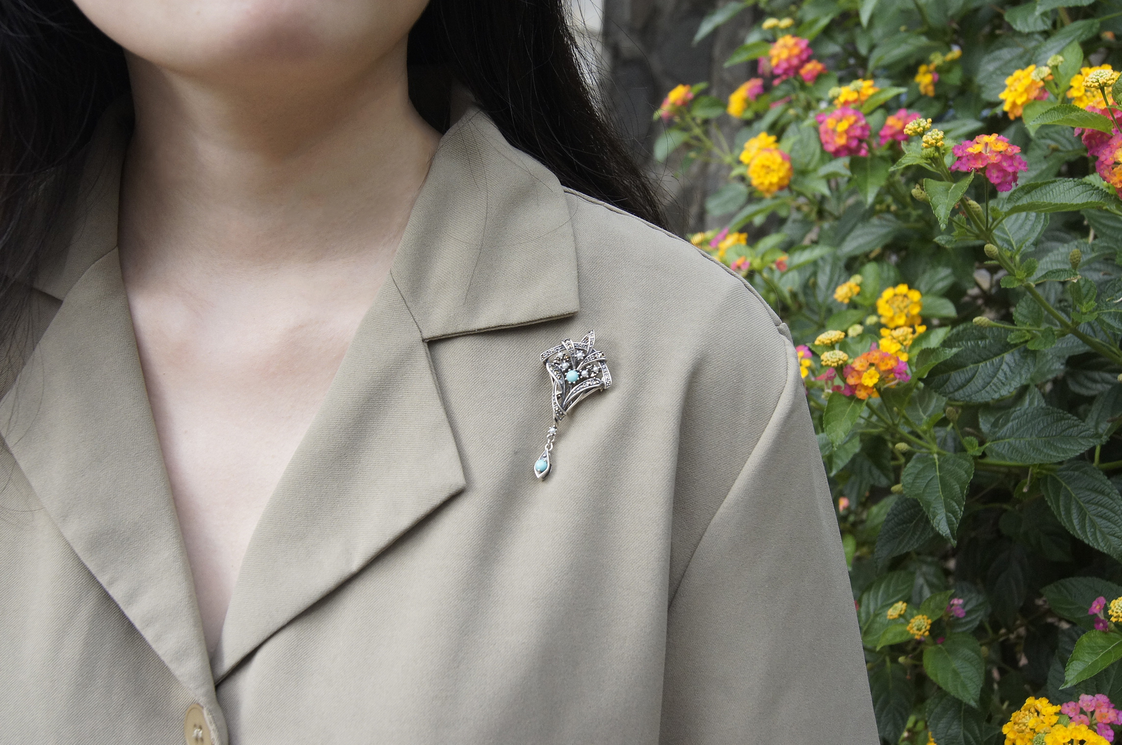 古典綠松石垂吊胸墜