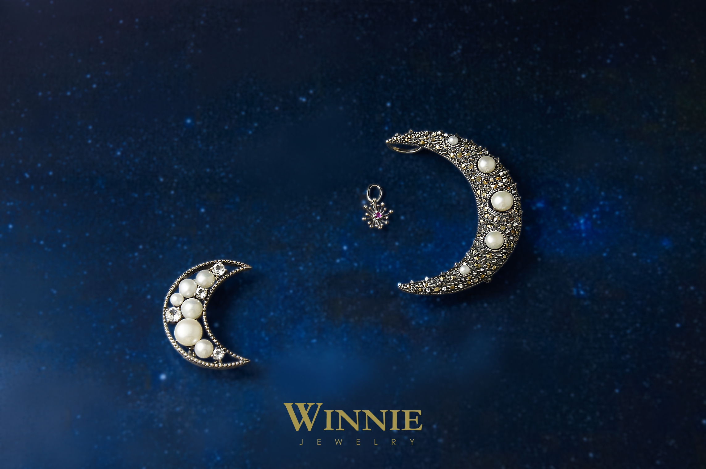 月牙灣珍珠胸墜