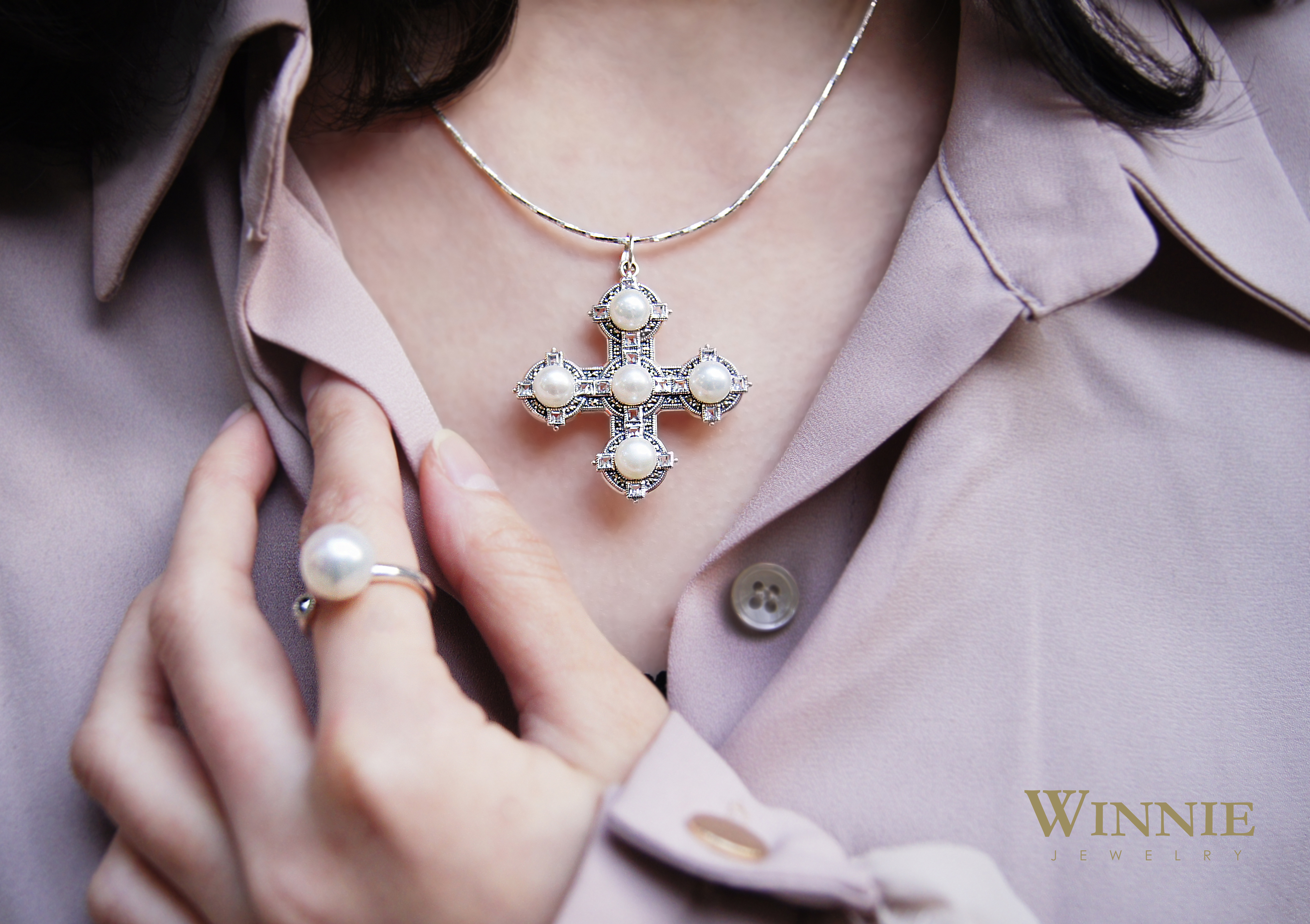 十字架珍珠墜子