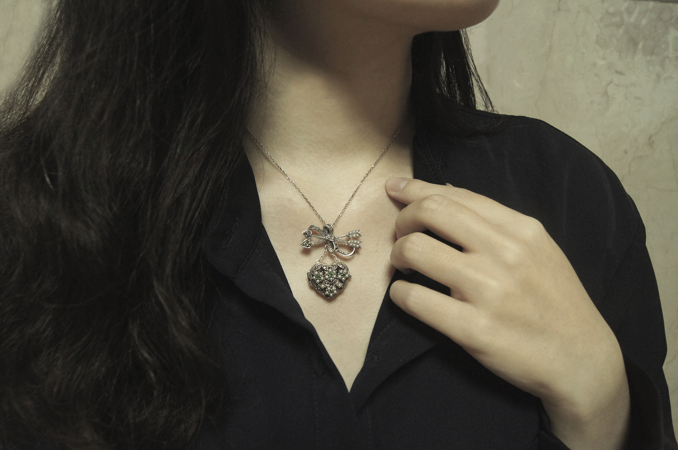 愛神的箭祖母綠胸墜