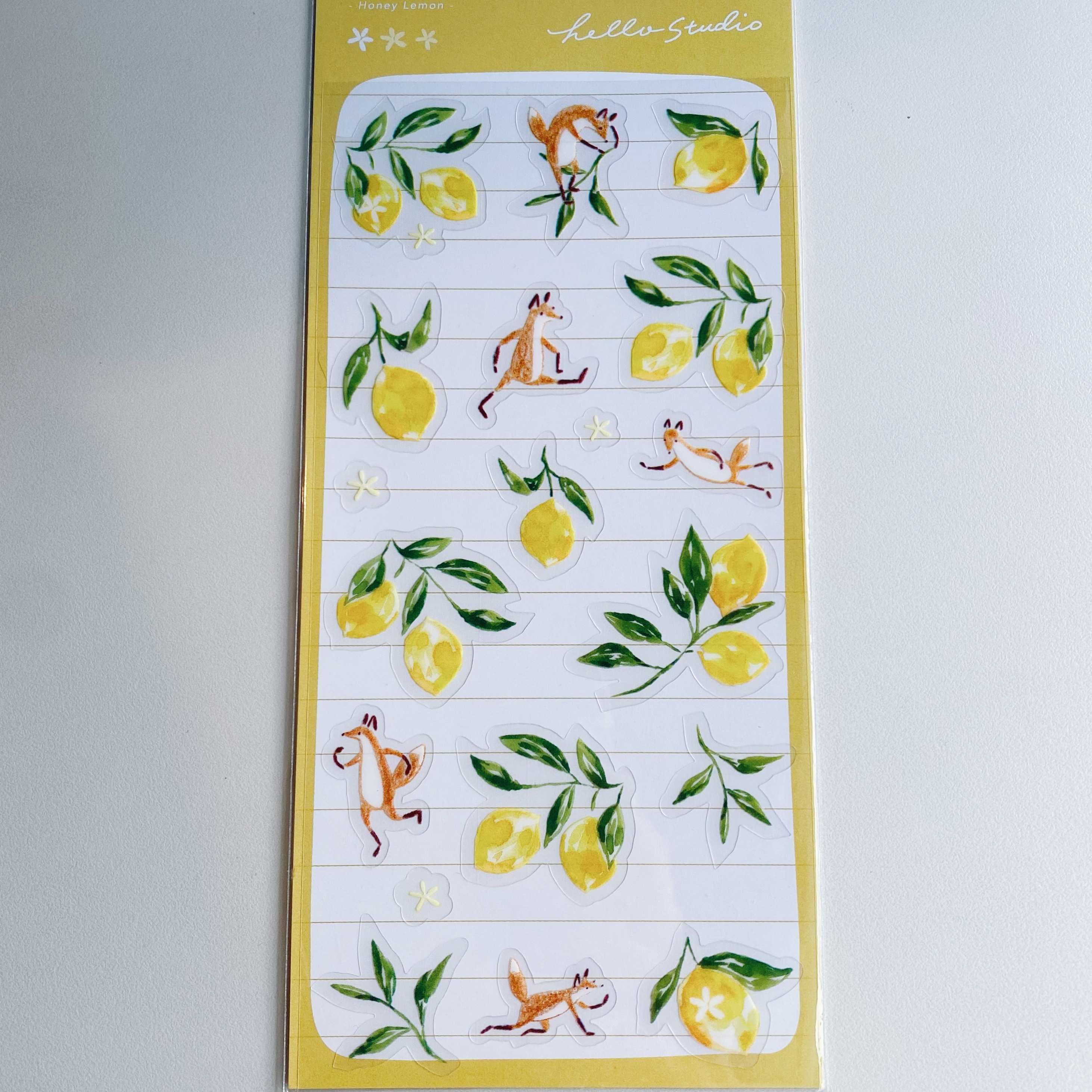 Reiko 蜂蜜檸檬 透明割型貼紙｜Hello Studio 你好工作室