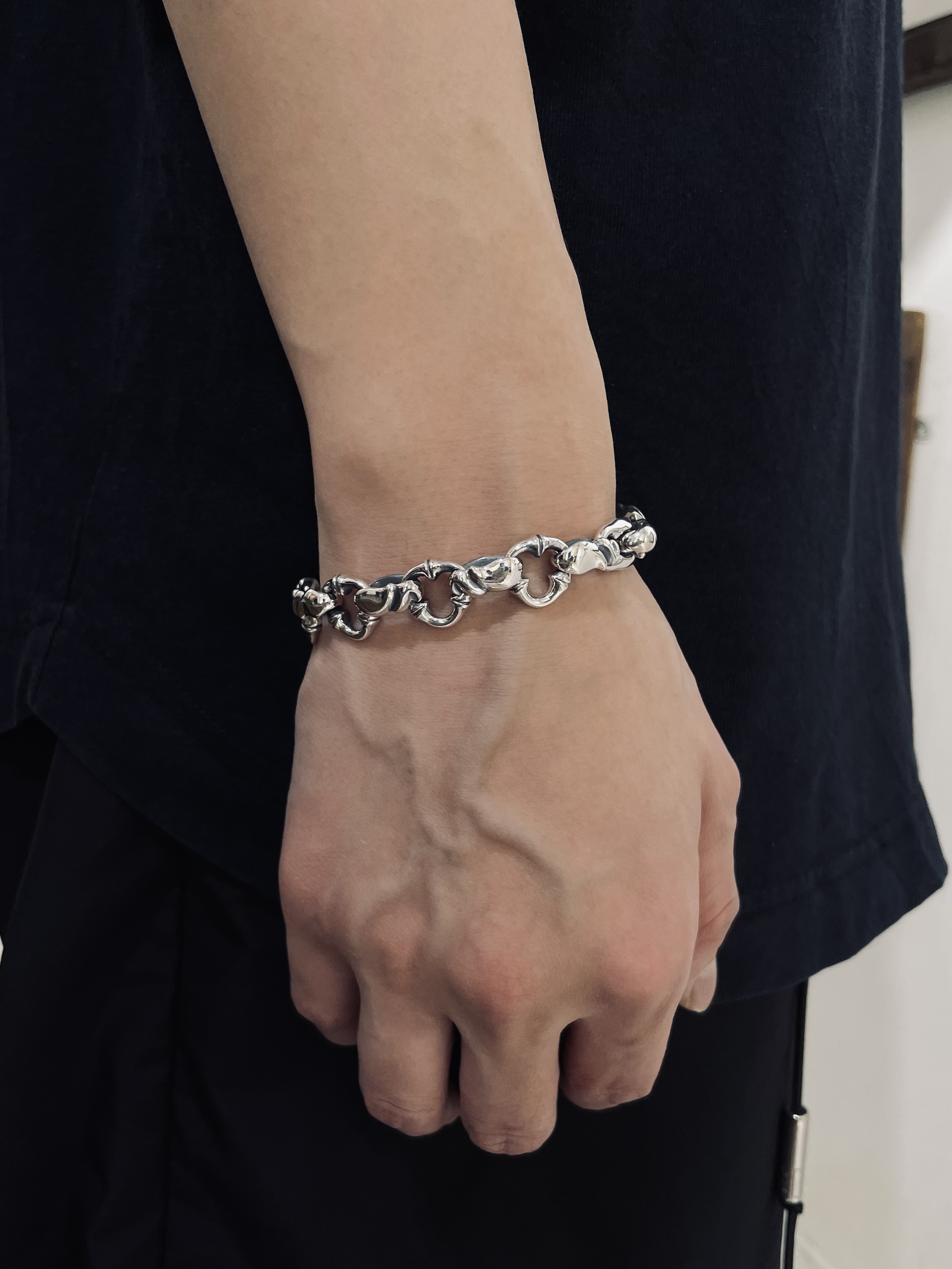 KF Bracelet: Caresses S