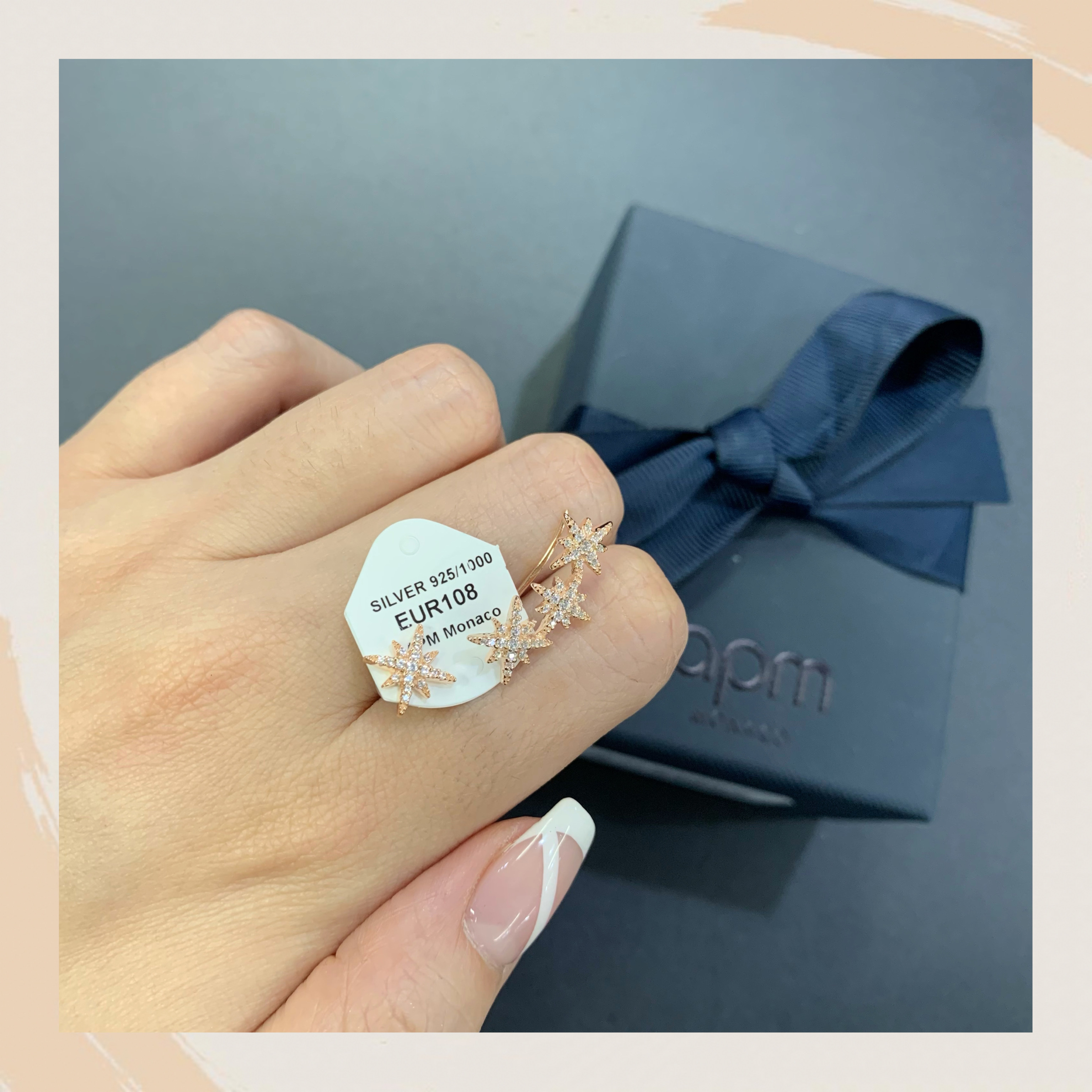 【名牌代購】APM MONACO  METEORITES ROSE Asymmetric Earring Set