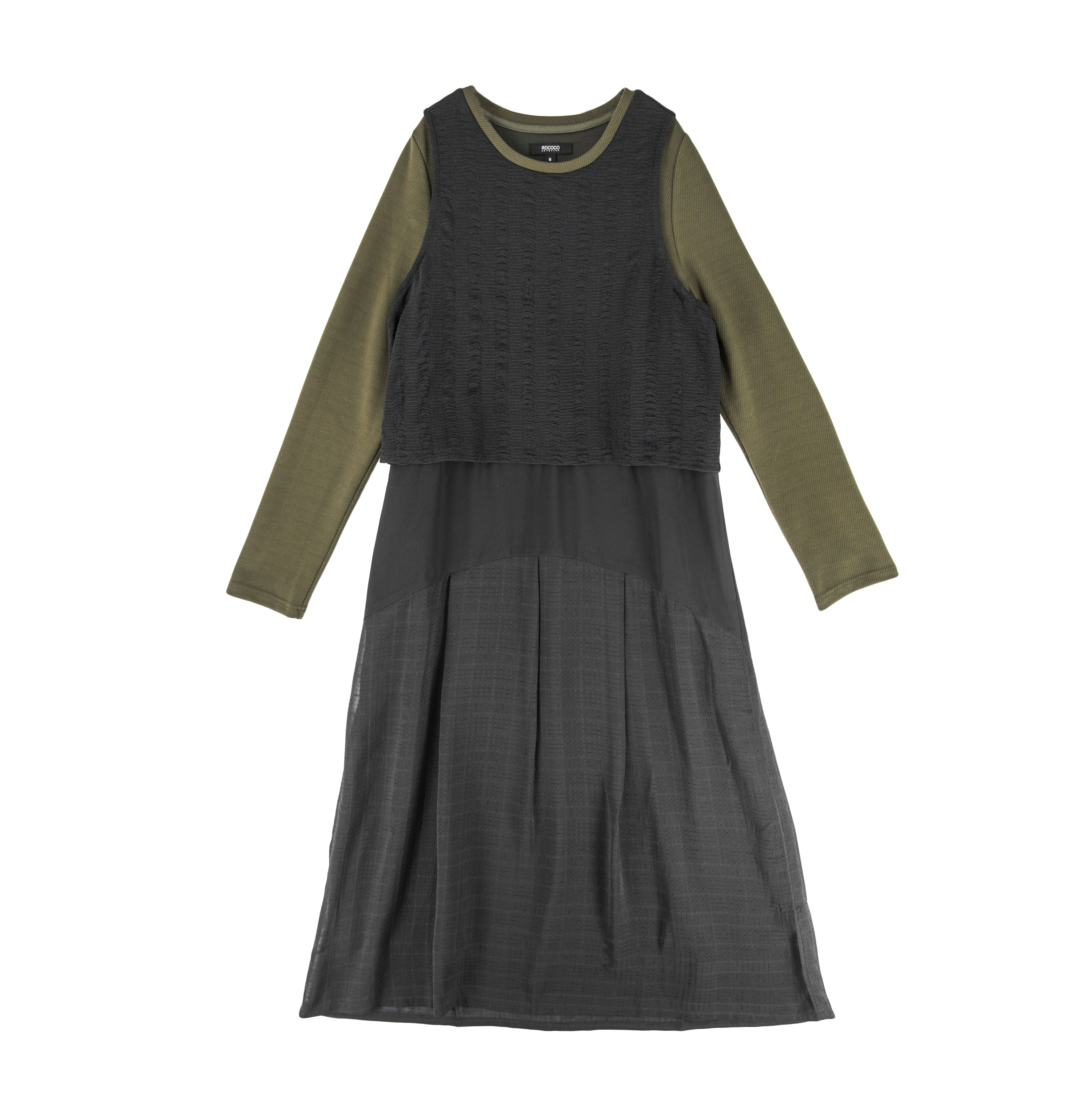 Patched dress with crinkle knit Details - D167D