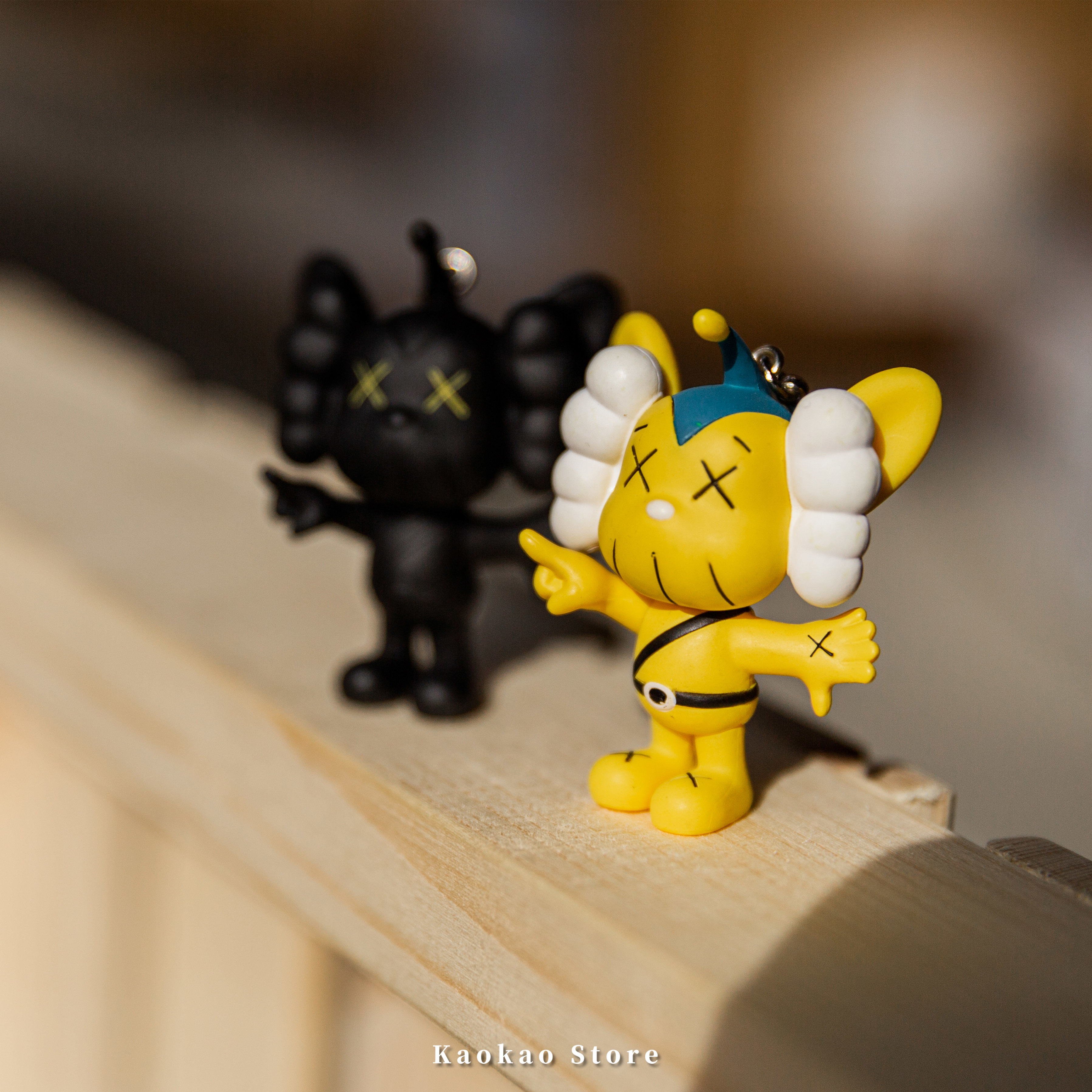 KAWS TOKYO FIRST COMPANION KEYCHAIN (2021) 鑰匙圈15款