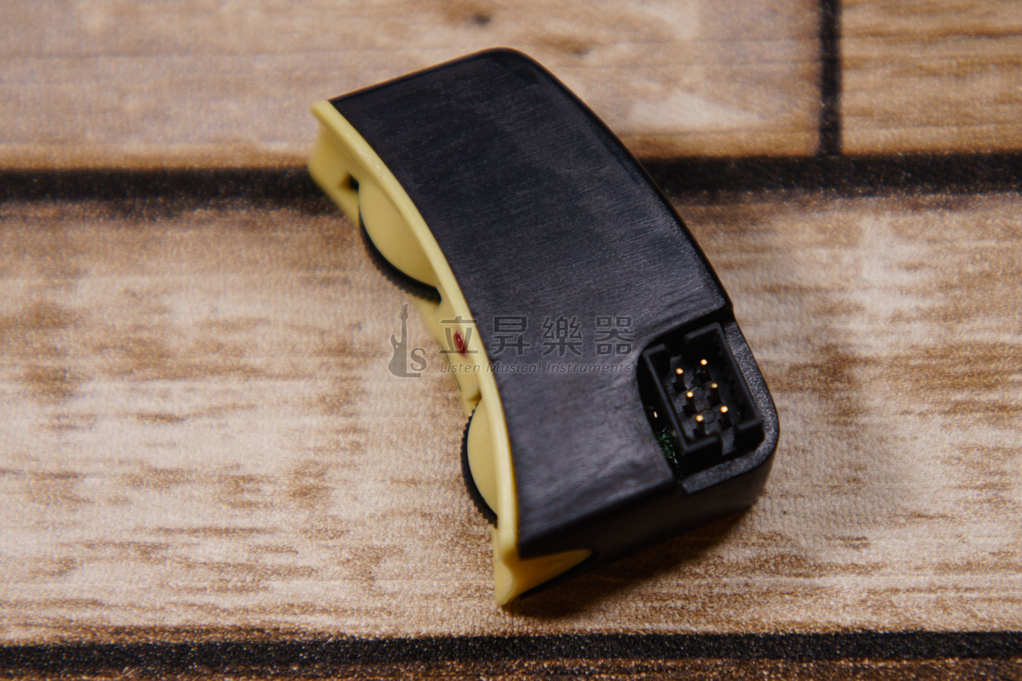 德國 AER AK15 PLUS 雙系統拾音器(下弦枕+麥克風) 55mm 58mm兩種拾音棒規格 木吉他拾音器 第 5 張圖片｜三峽吉他 / Bass