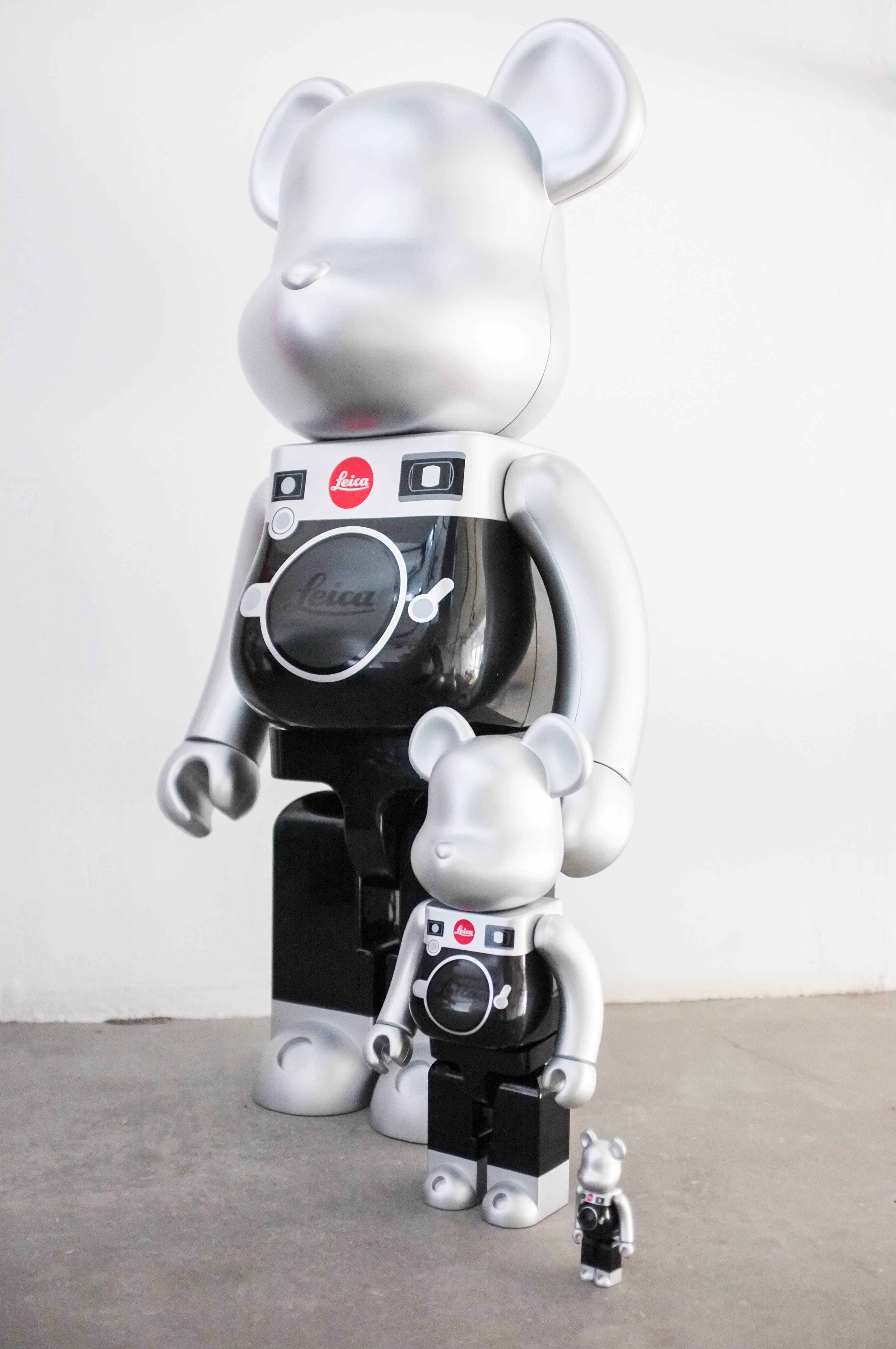 【車庫服飾】Bearbrick LEICA 萊卡相機 1000% 400% 100% SET 熊