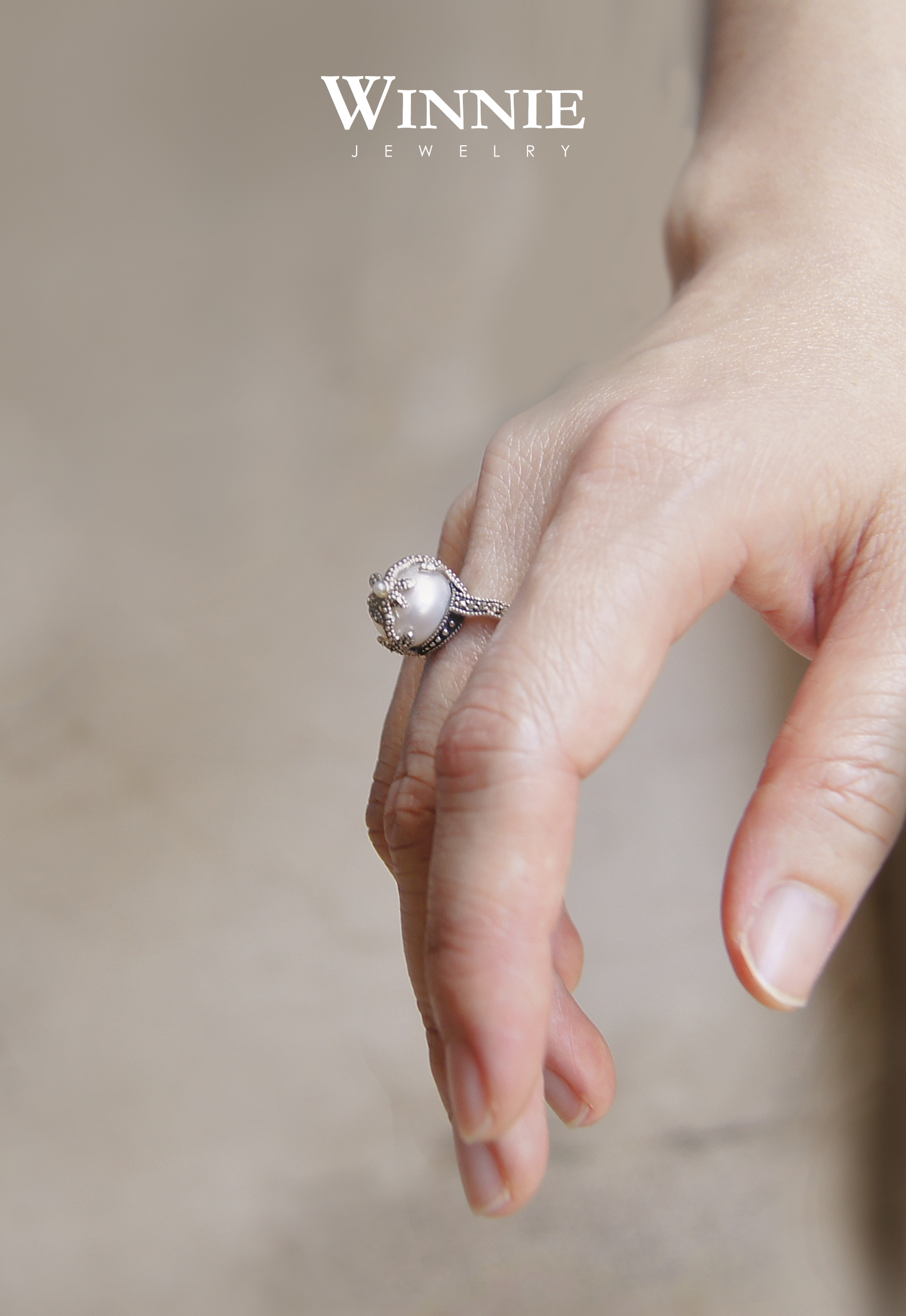 珍珠鑲花戒指（OP1578）