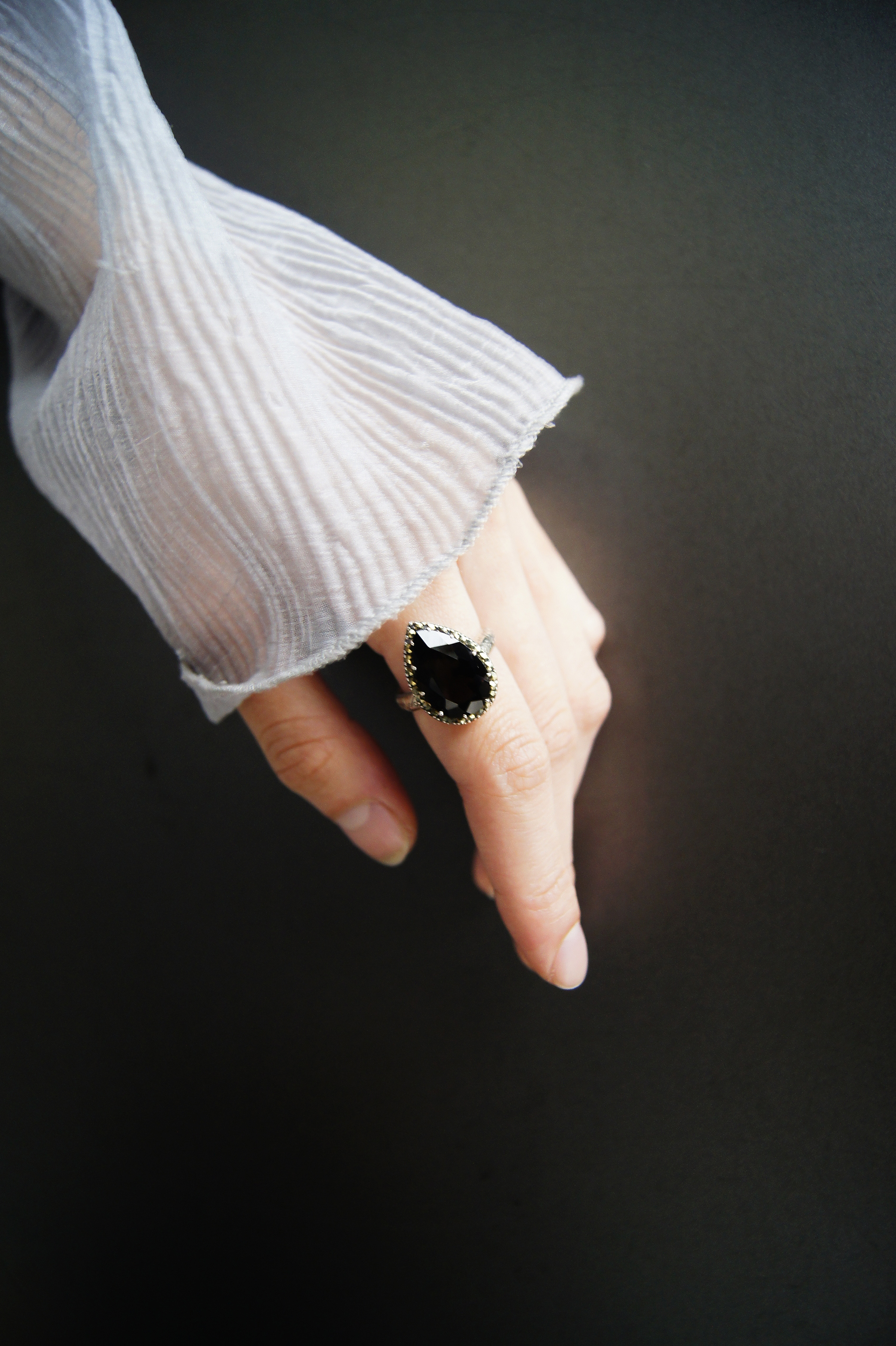 水滴茶晶戒指（OP1250）