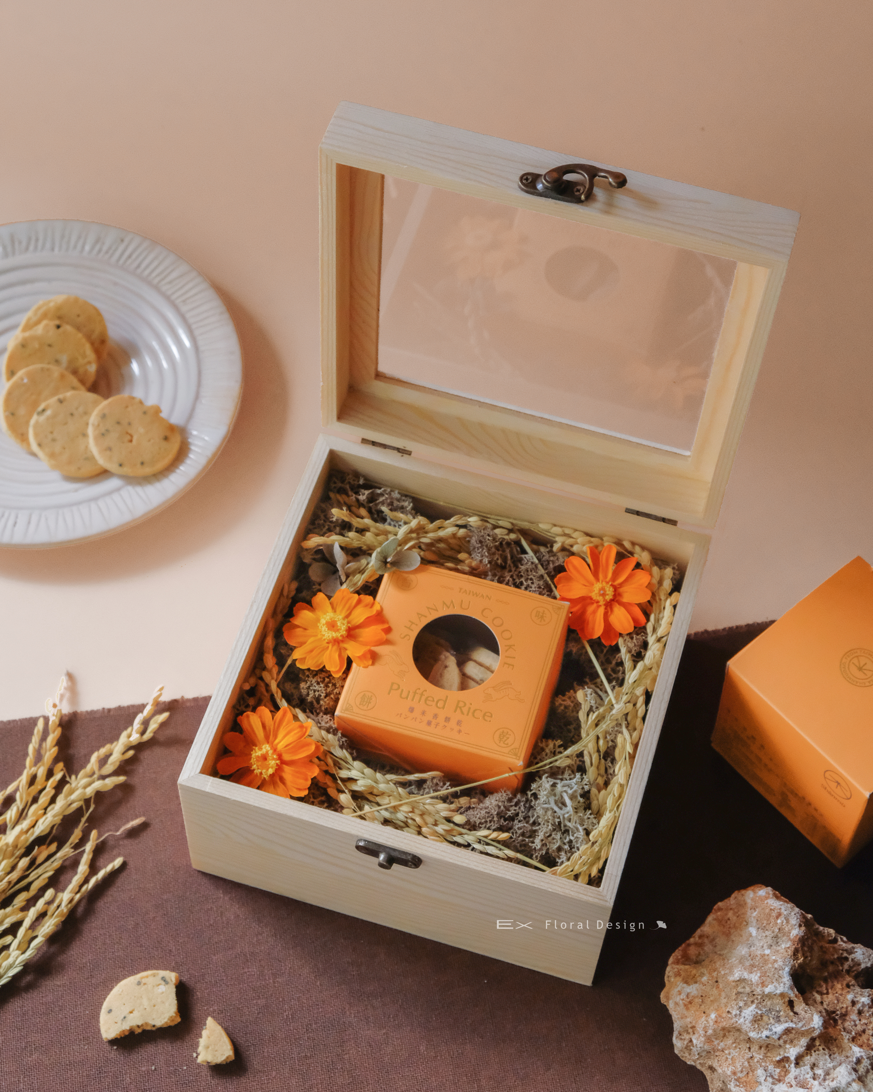 中秋不凋花禮盒｜月兔搗餅〈 山木島聯名款 〉