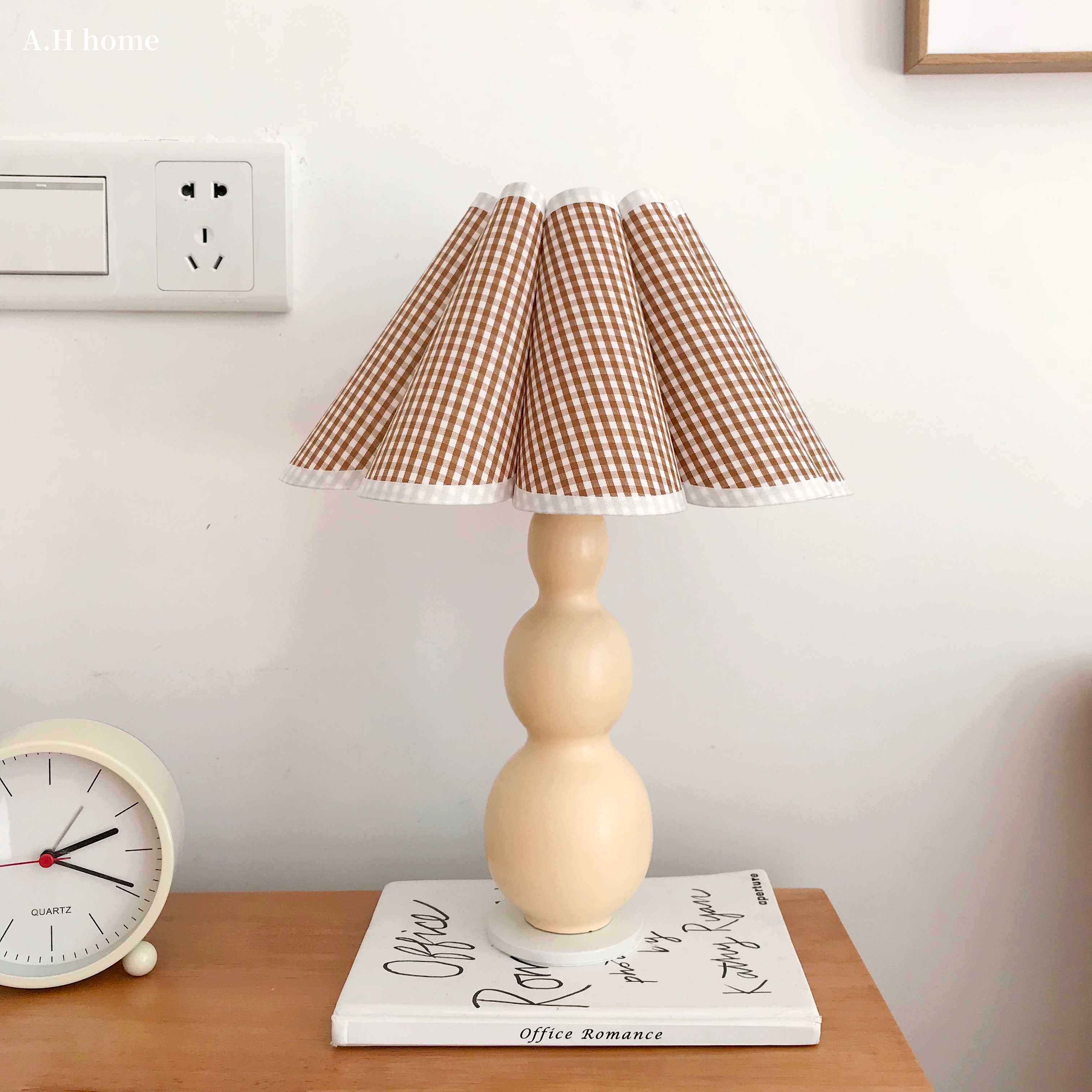【ＡＨ501】韓國ins復古百褶檯燈