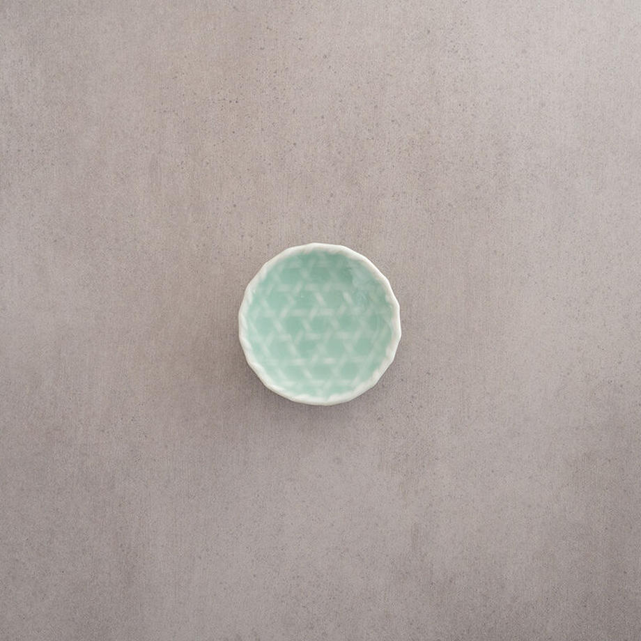 虎仙窯  鍋島青瓷 籠目豆皿