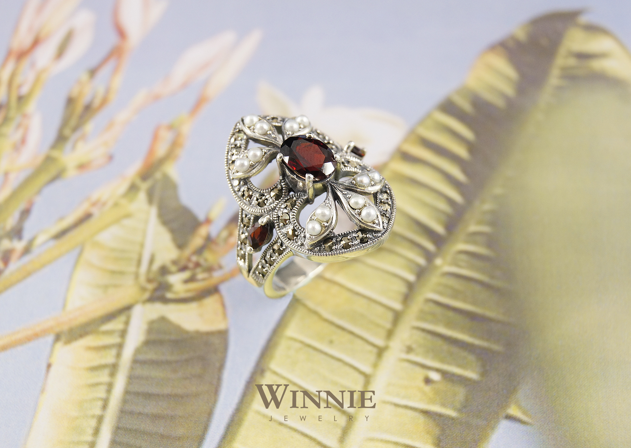 石榴石窗花戒指(OP1765)