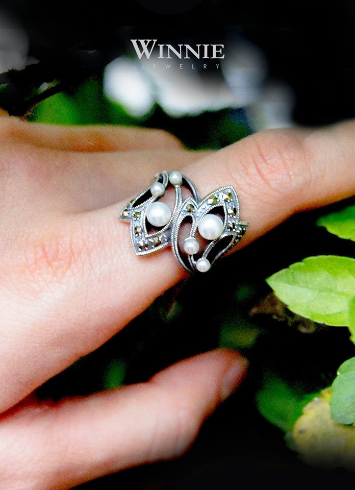 流線型對稱葉子戒指