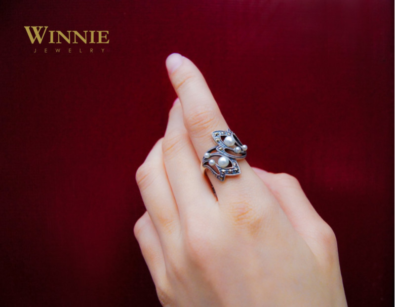 流線型對稱葉子戒指