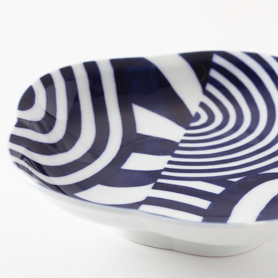 虎仙窯  藍鍋島高台皿