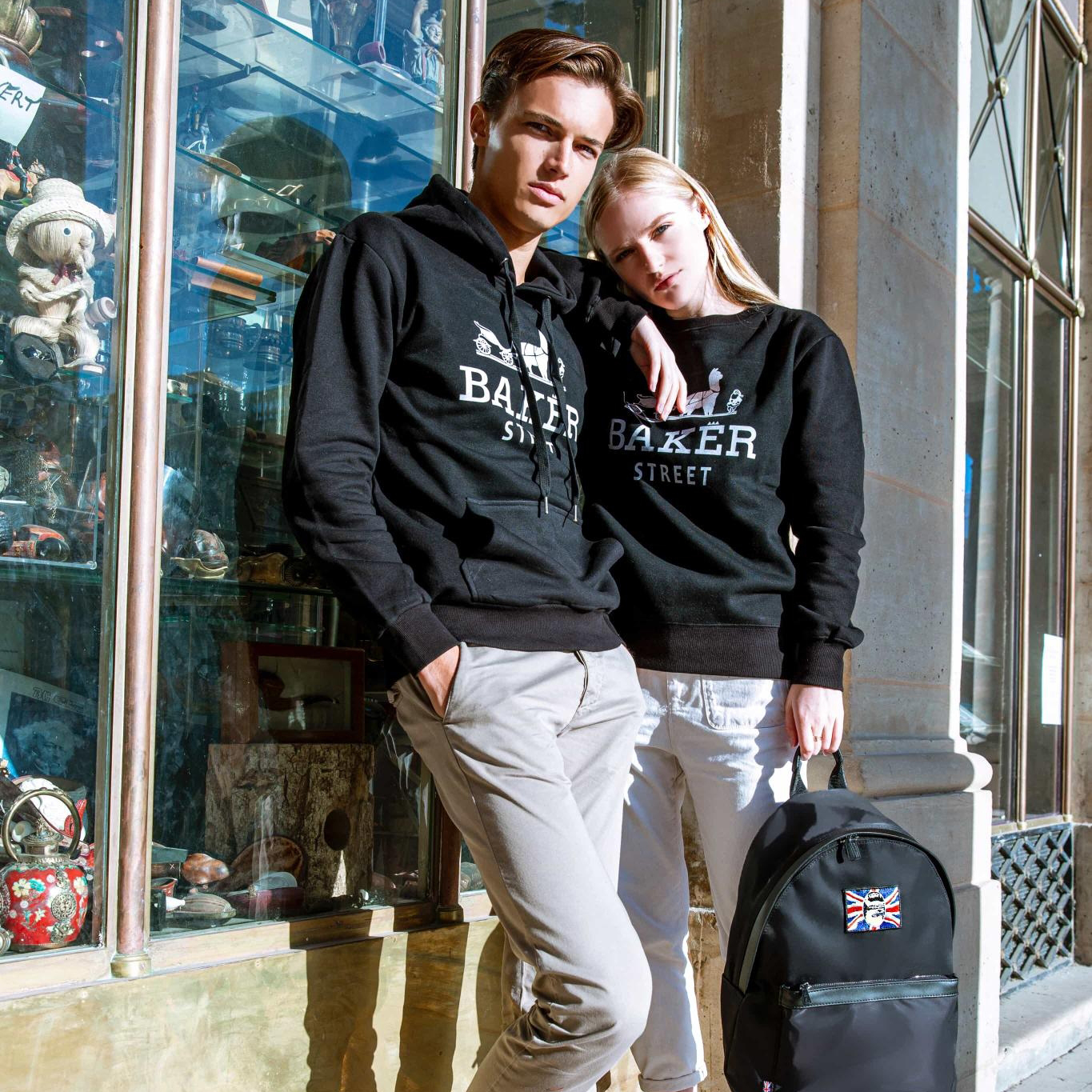 Alpaca Carriage and Santa 愛馬駝 高磅數長袖帽T