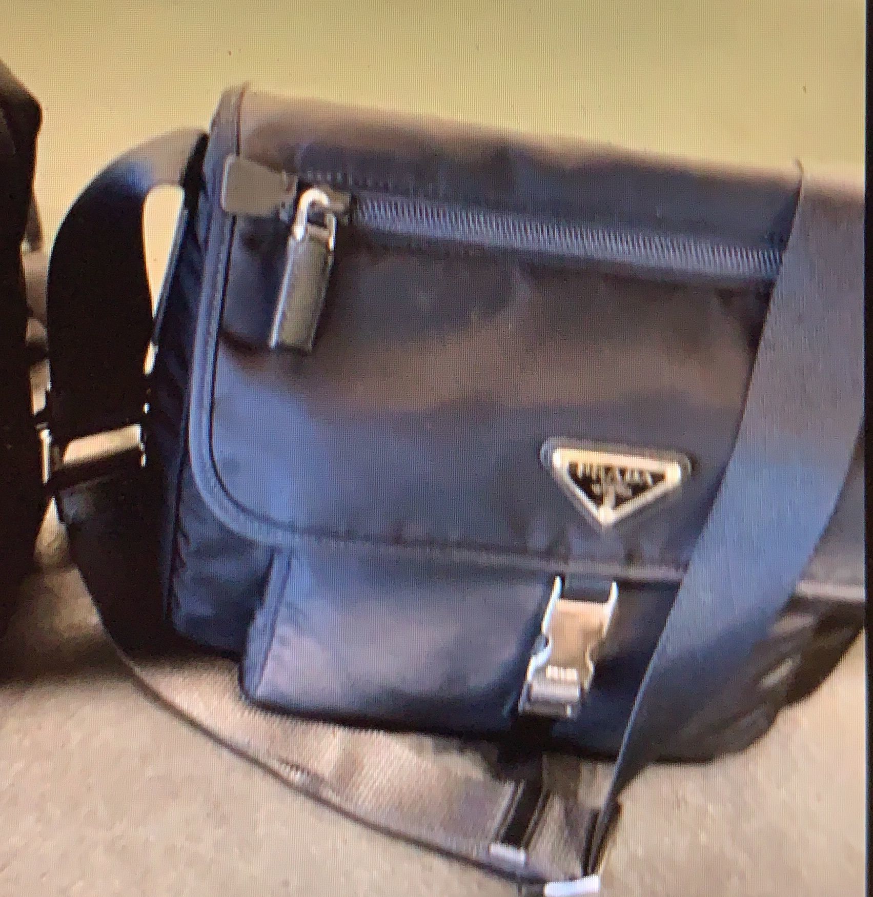 PRADA MAN NYLON MESSENGER BAG P1
