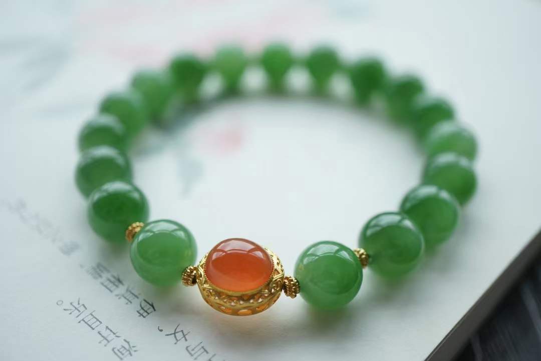 和田玉碧玉蘋果綠手串 (9.7mm直徑), 天然和田玉軟玉