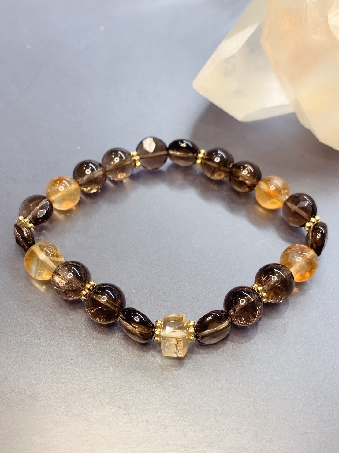 19世紀法國仕女的OOTD丨茶晶黃水晶丨十一月誕生石