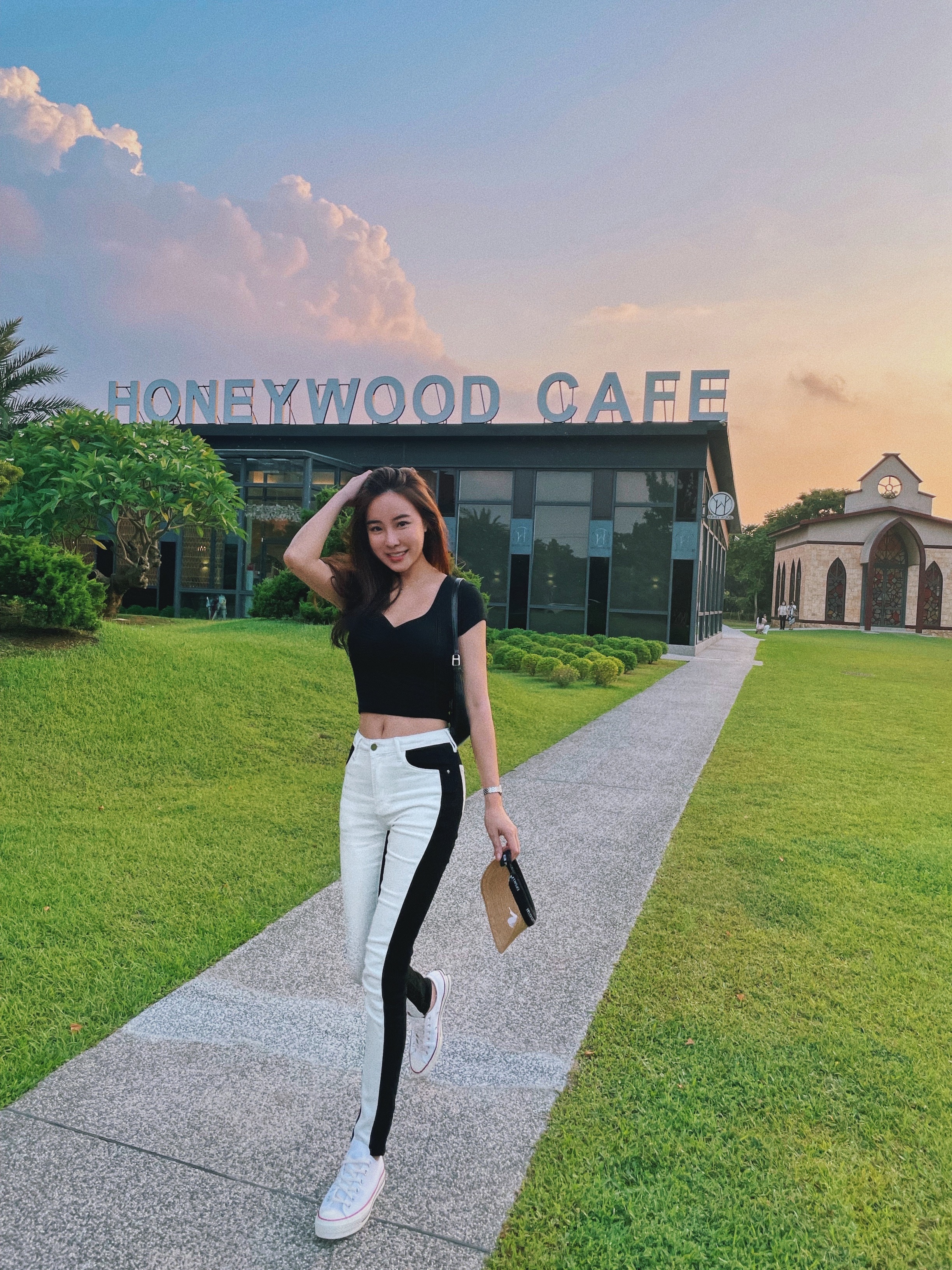 Black n white 黑白拼接 視覺顯瘦牛仔褲