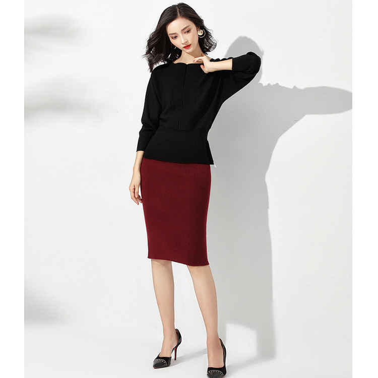 DEER.W 一字領羅紋收腰針織上衣 黑色