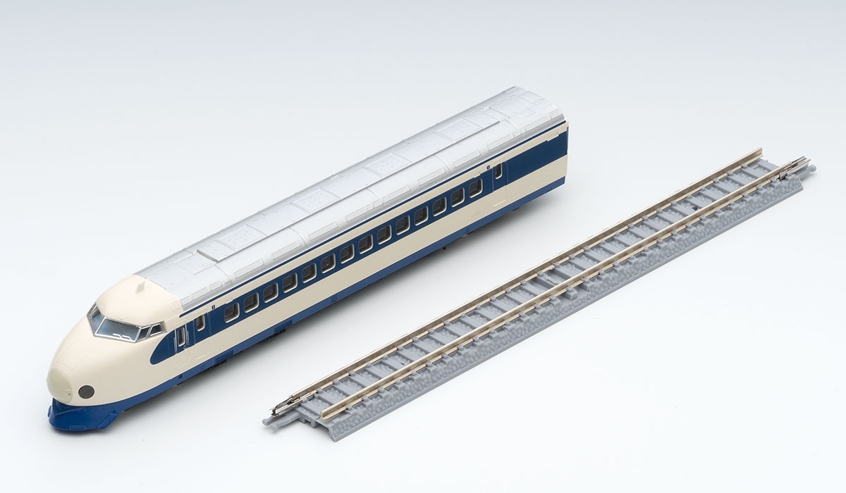 Tomix FM-015 N規 國鐵 0-2000系東海道 山陽新幹線 先頭車博物館 無動力 有頭尾燈