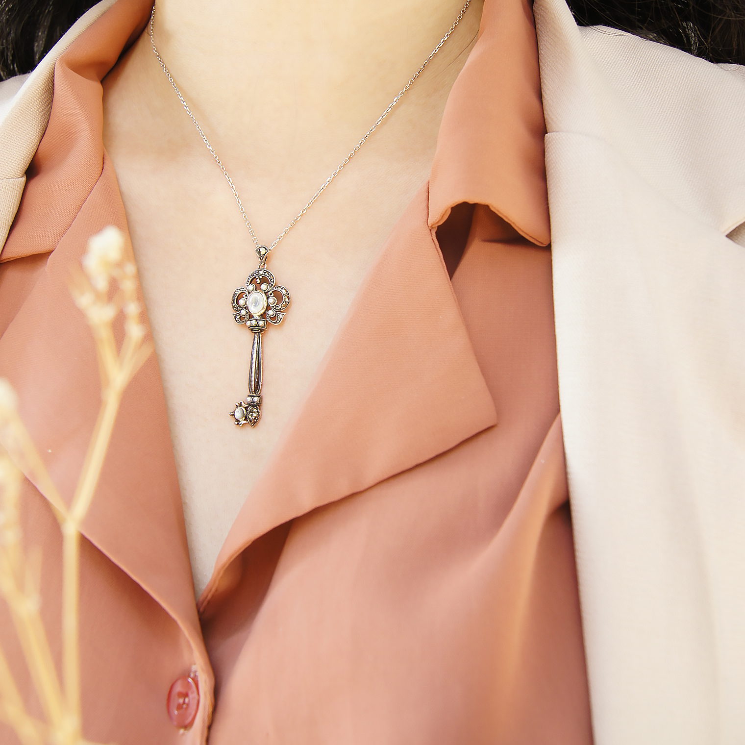 鑰匙造型貝殼墜子