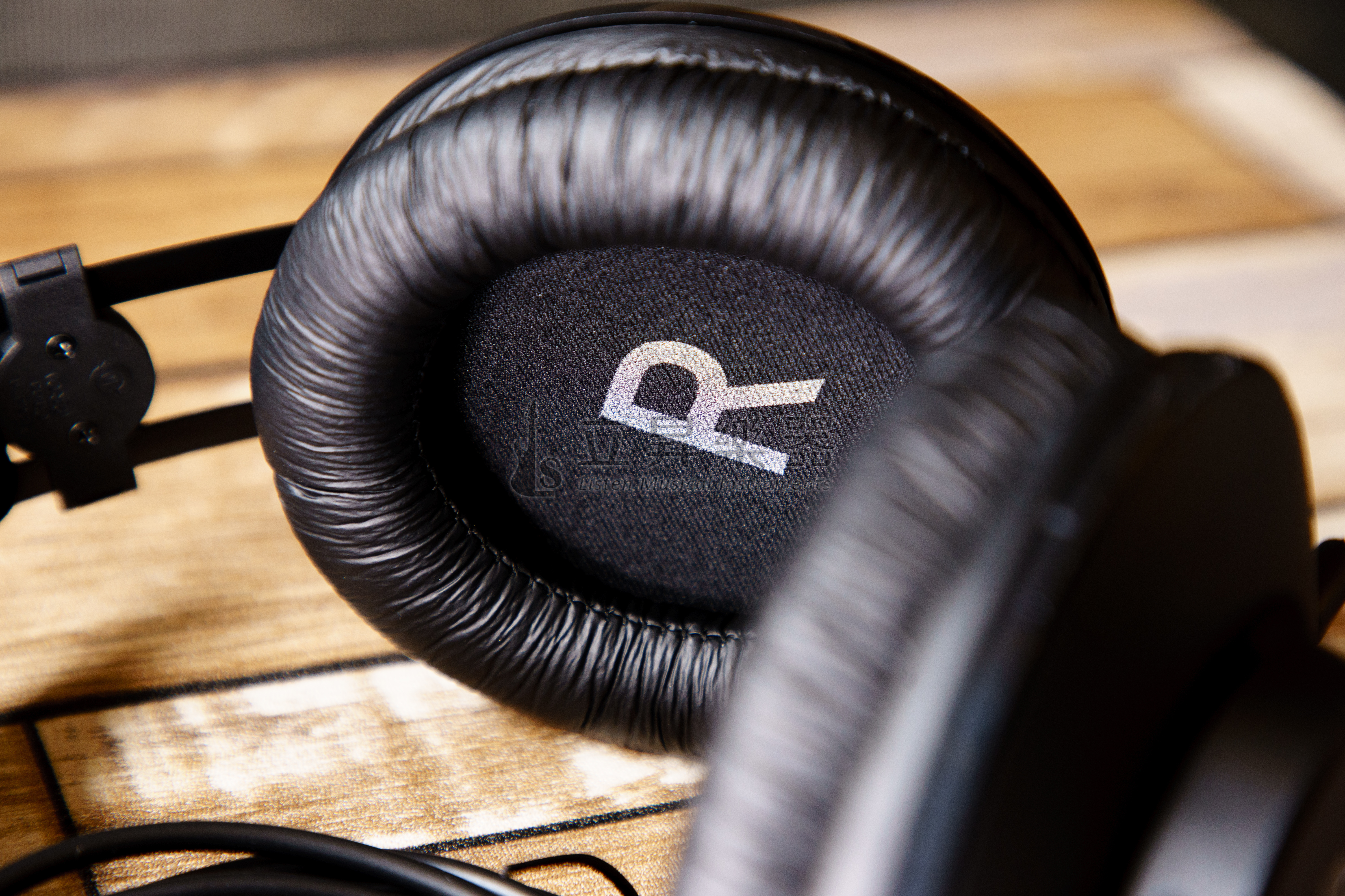 AKG 監聽耳機 AKG K52 封閉式監聽耳機 K 52 耳罩式 耳機 錄音 專業監聽耳機 第 5 張圖片｜三峽錄音 / 音響