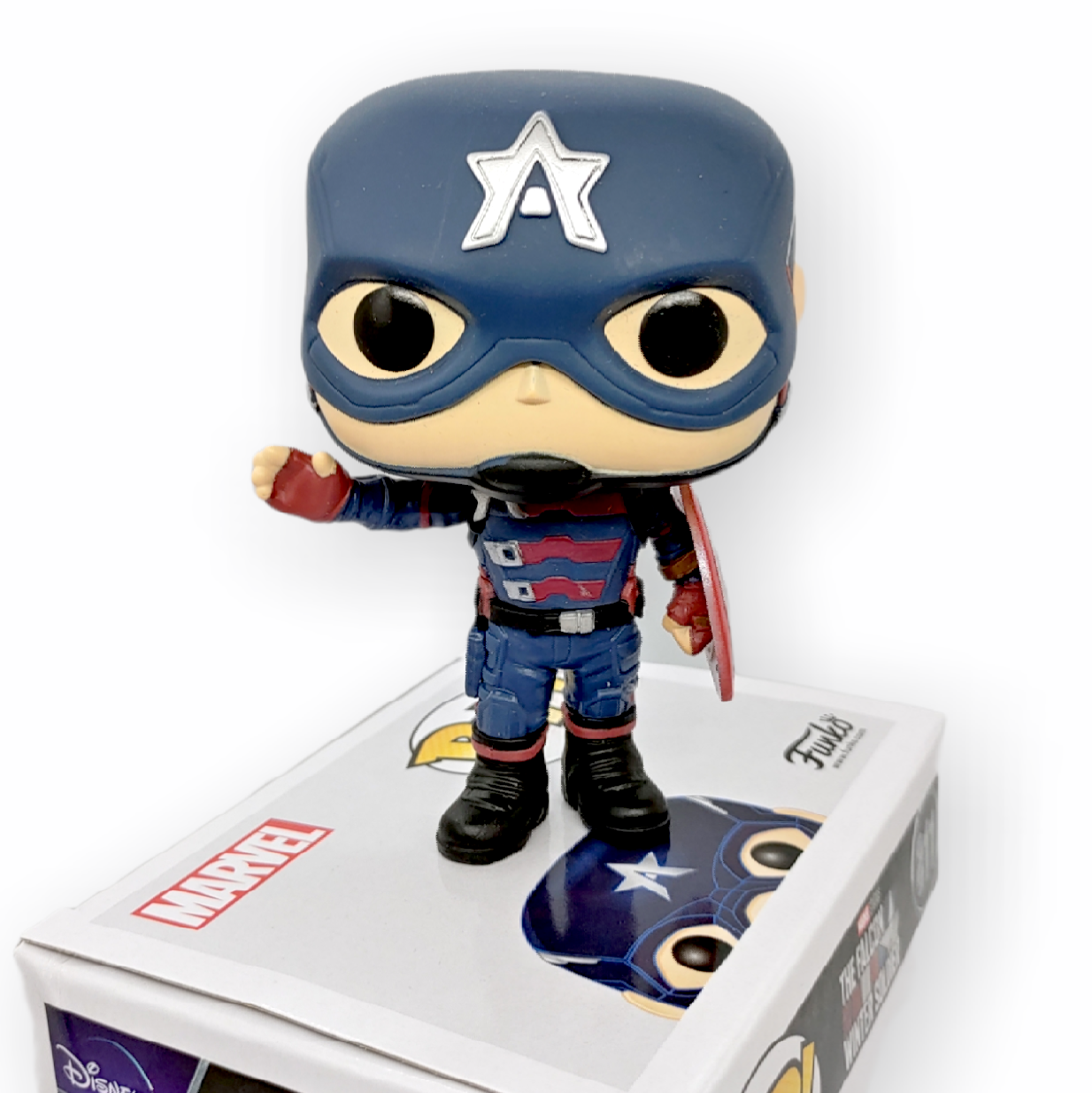 FUNKO POP<鷹隼與寒冬戰士>美隊-約翰沃克-NO.811