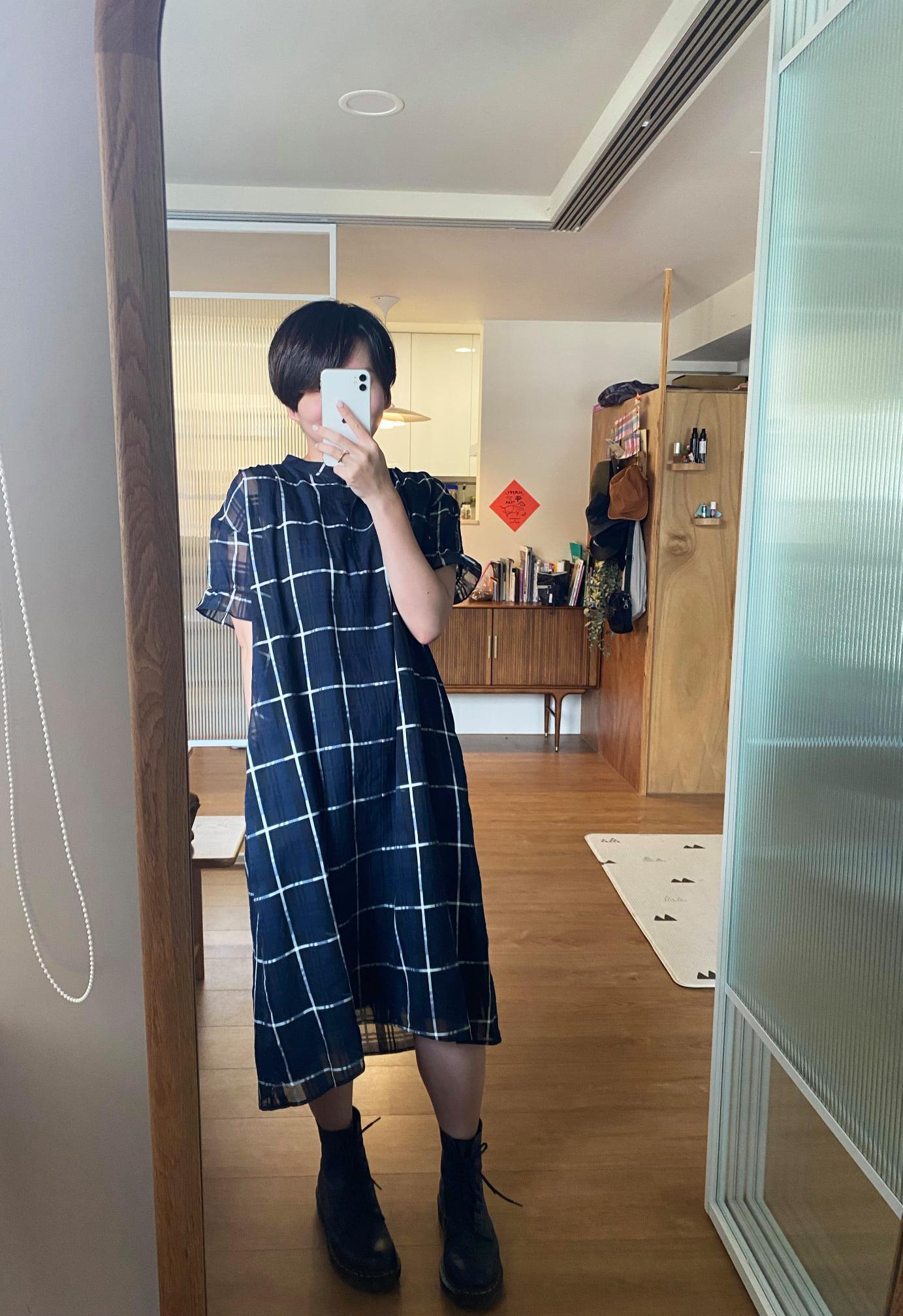 披星戴月短袖洋裝-夜空之光