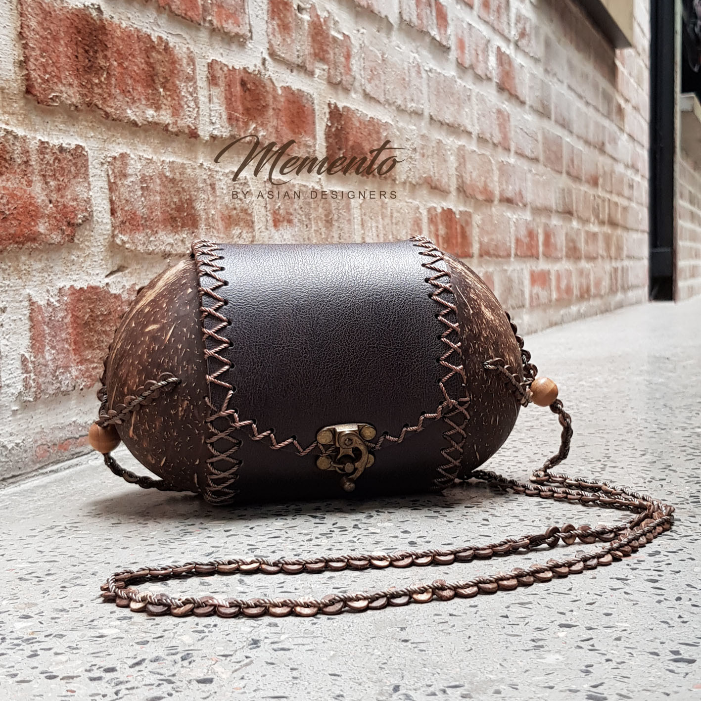 Coconut Shell Chic Bag