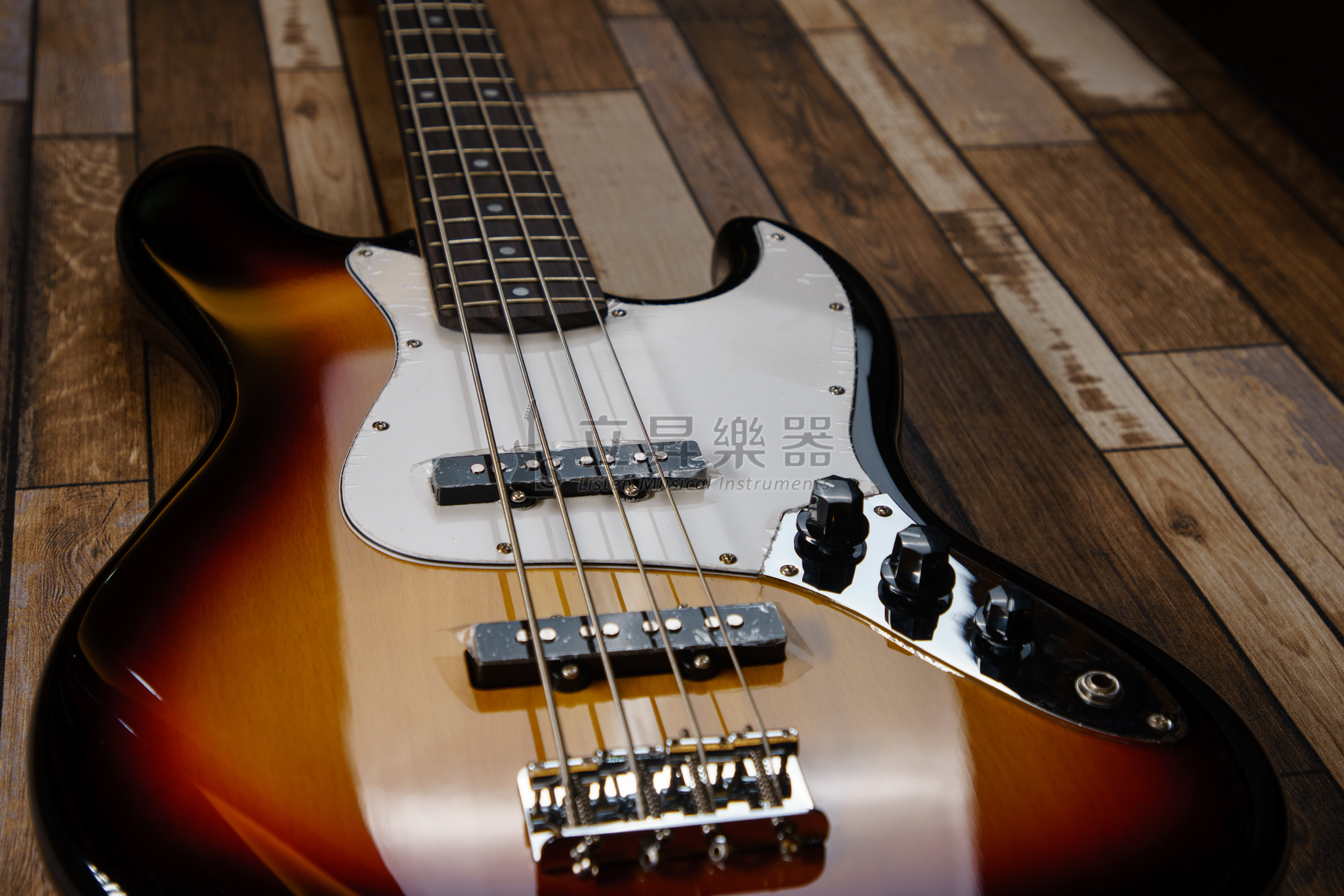 貝斯 Check Save HB-002SB Jazz Bass 漸層色 電貝斯 附琴袋 HB 002 SB HB002 第 3 張圖片｜三峽吉他 / Bass