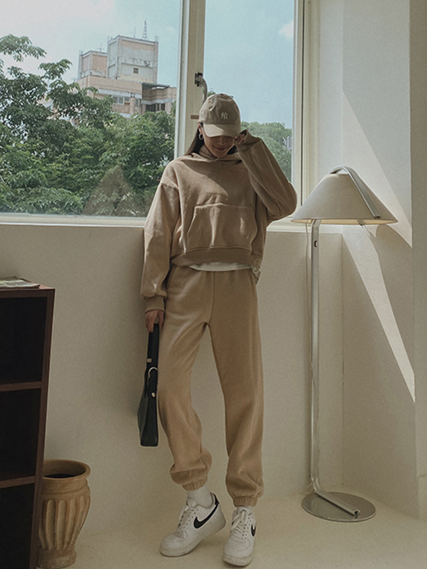 內刷毛短版連帽縮口褲套裝*3色