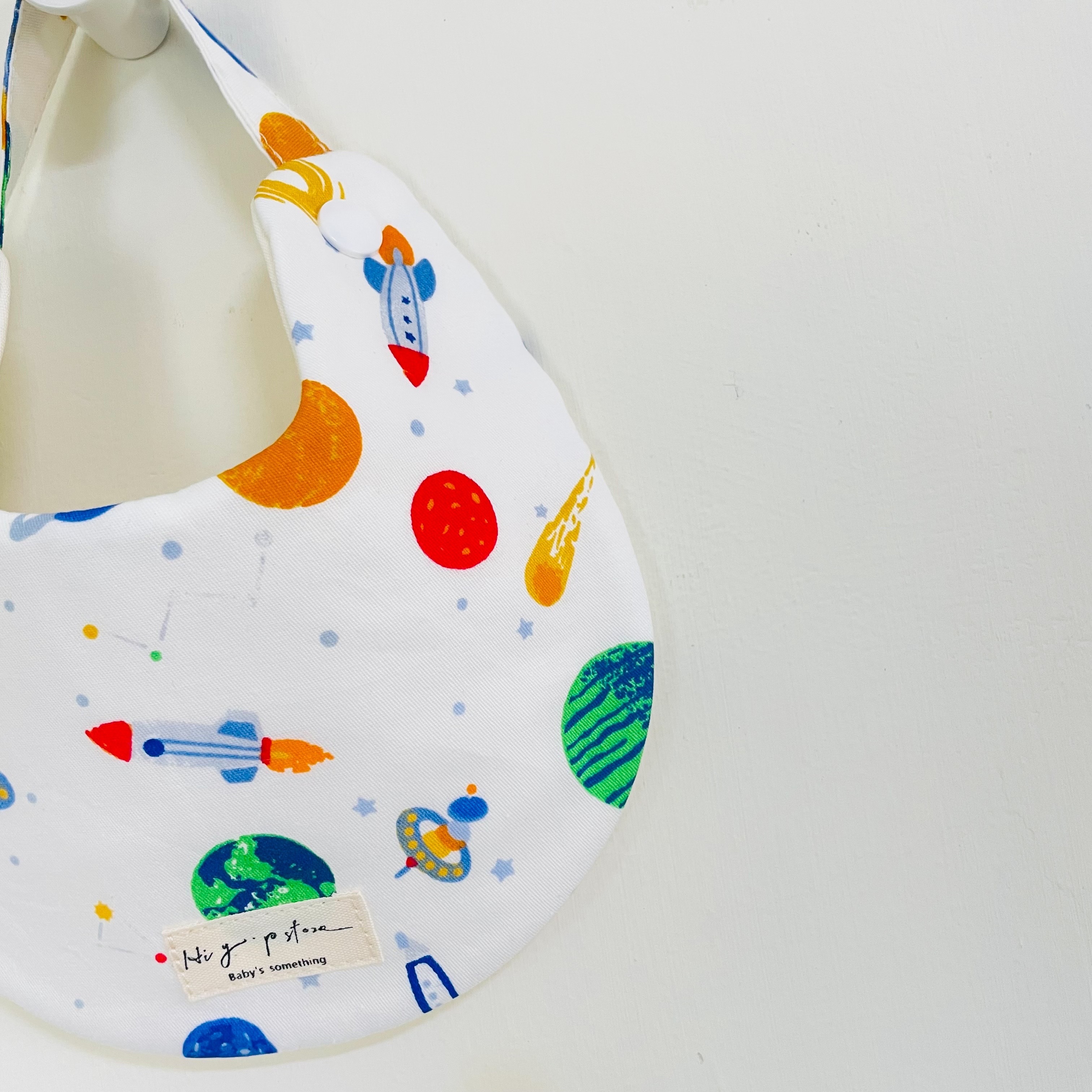 Hi Y.P store-手作圍兜-太空火箭