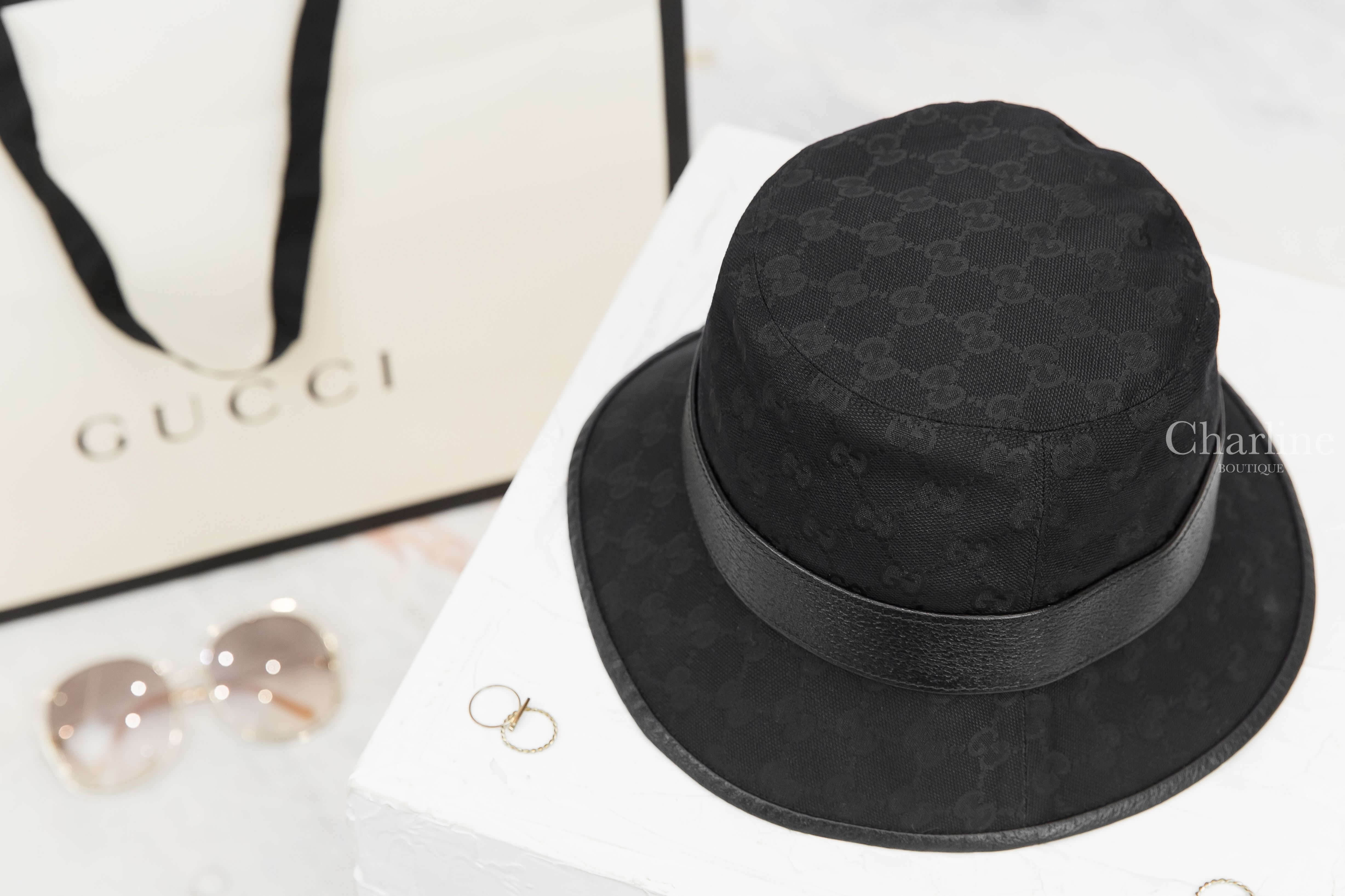 Gucci GG Canvas Bucket Hat With Double G 黑色滿版GG帆布小牛皮邊飾金GG漁夫帽-Charline Boutique 精品代購