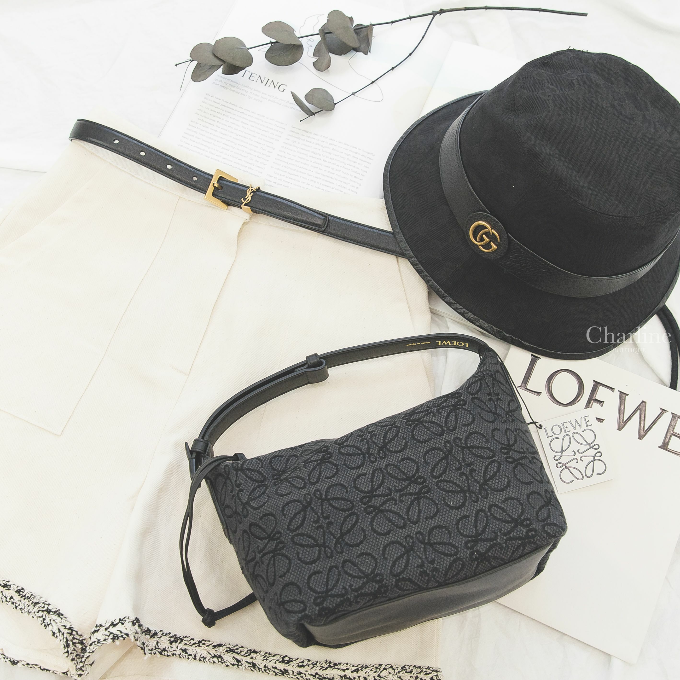 Gucci Bucket Hat 黑色滿版GG帆布小牛皮邊飾金GG漁夫帽,Loewe Cubi 曜石黑刺繡帆布提花小牛皮提把小型手提包,Saint Laurent Belt 黑色金釦小牛皮皮帶-Charline Boutique 精品代購
