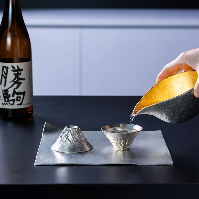 能作NOUSAKU 純錫酒杯純錫・金箔富士山風情杯／純錫· 金箔清酒杯木盒組