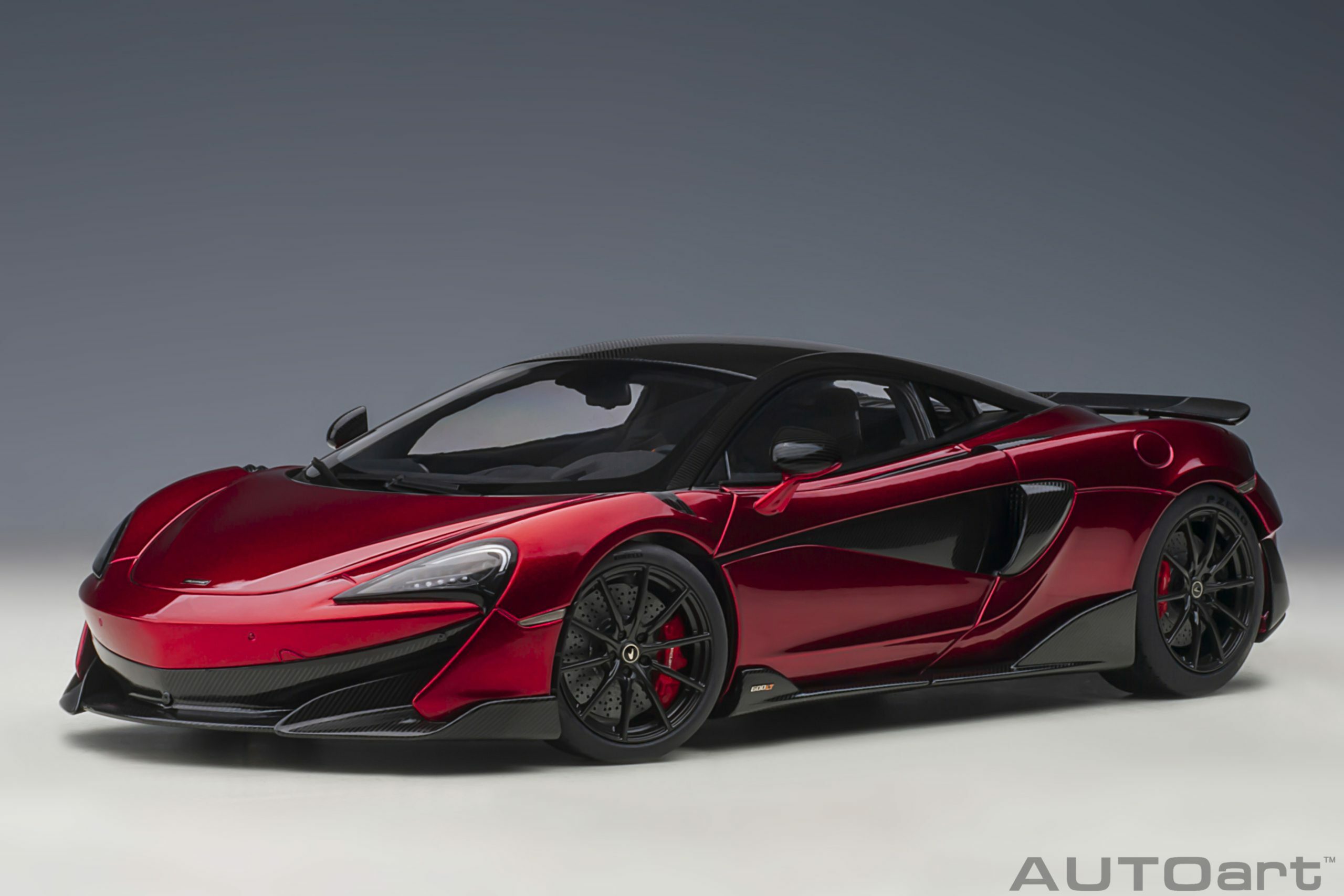 1/18 AUTOART McLaren 600LT (Volcano Red) (76085)